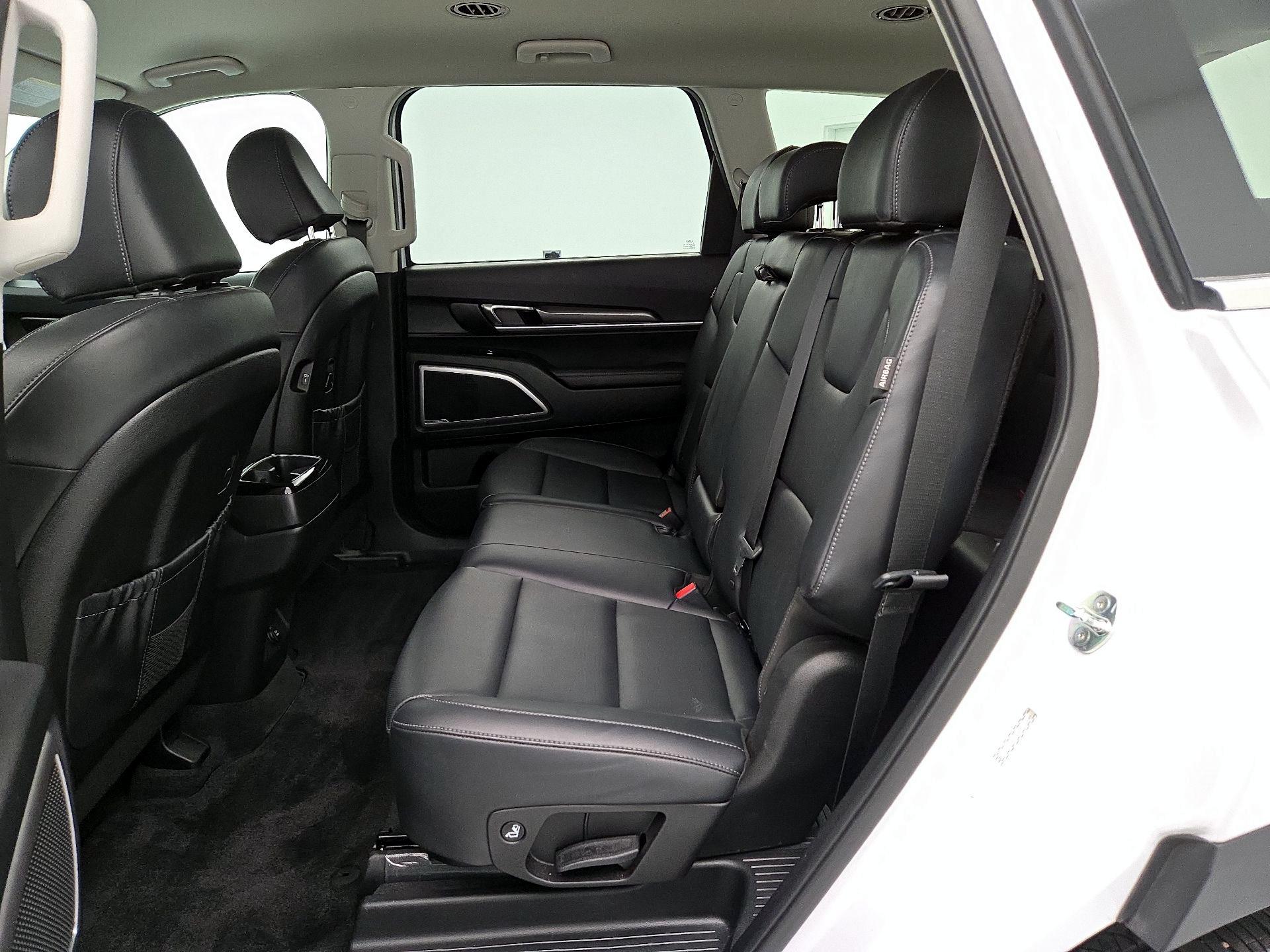 Thumbnail: 2025 Kia Telluride - 20