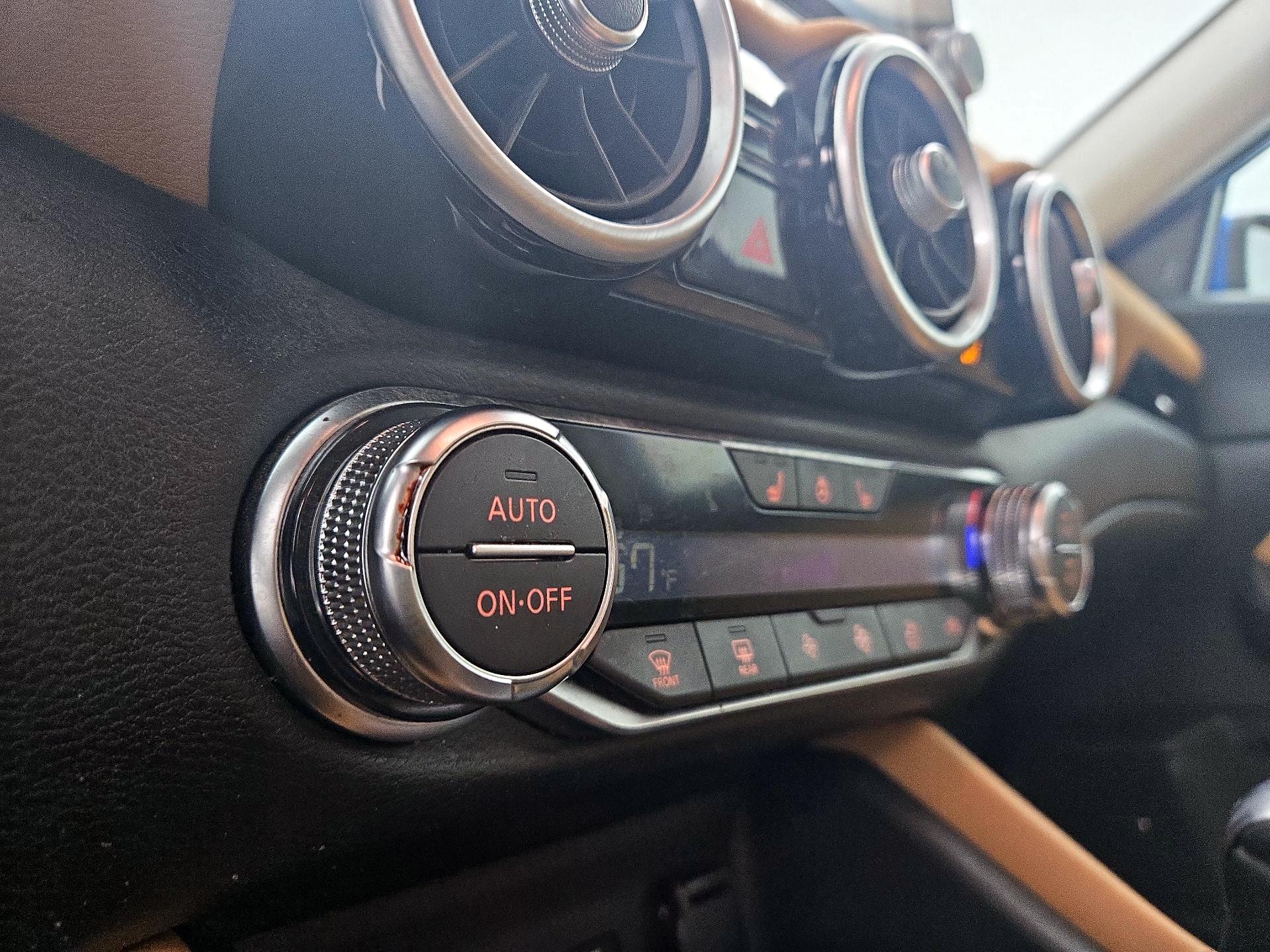 Thumbnail: 2025 Nissan Sentra - 16