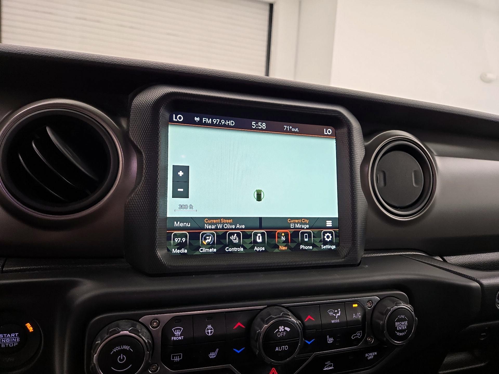 Thumbnail: 2021 Jeep Wrangler - 14