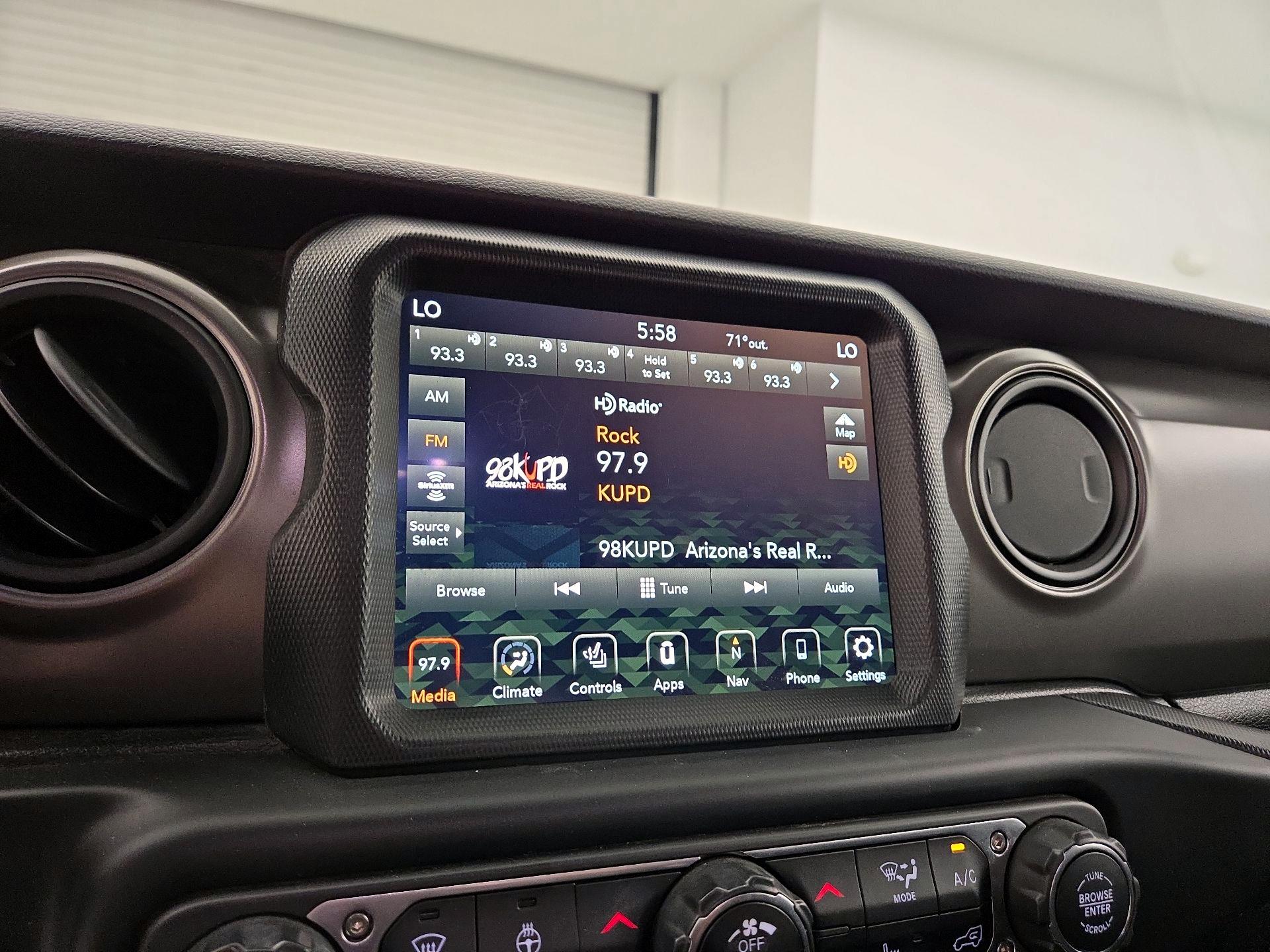 Thumbnail: 2021 Jeep Wrangler - 16