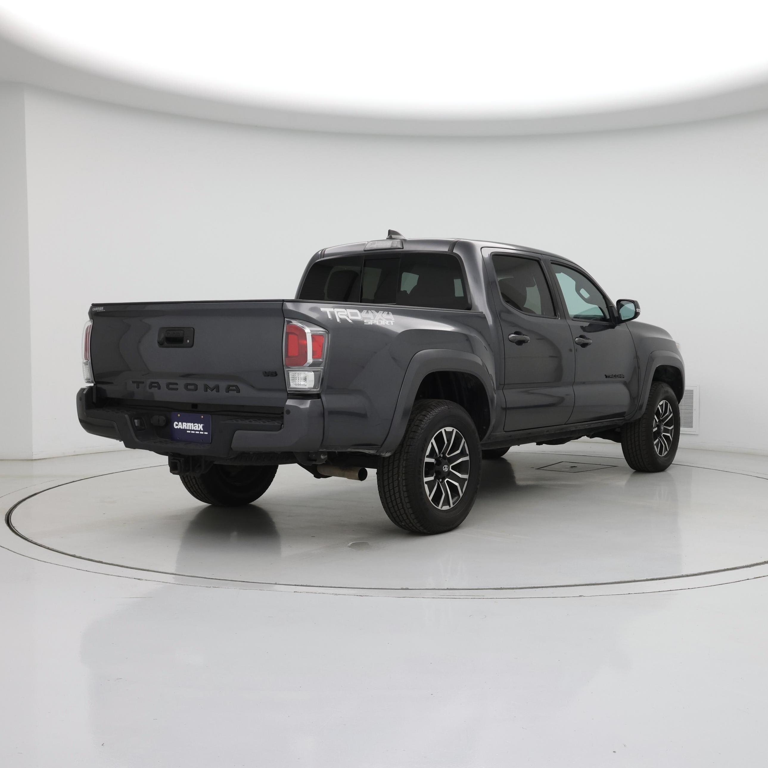 Thumbnail: 2022 Toyota Tacoma - 8