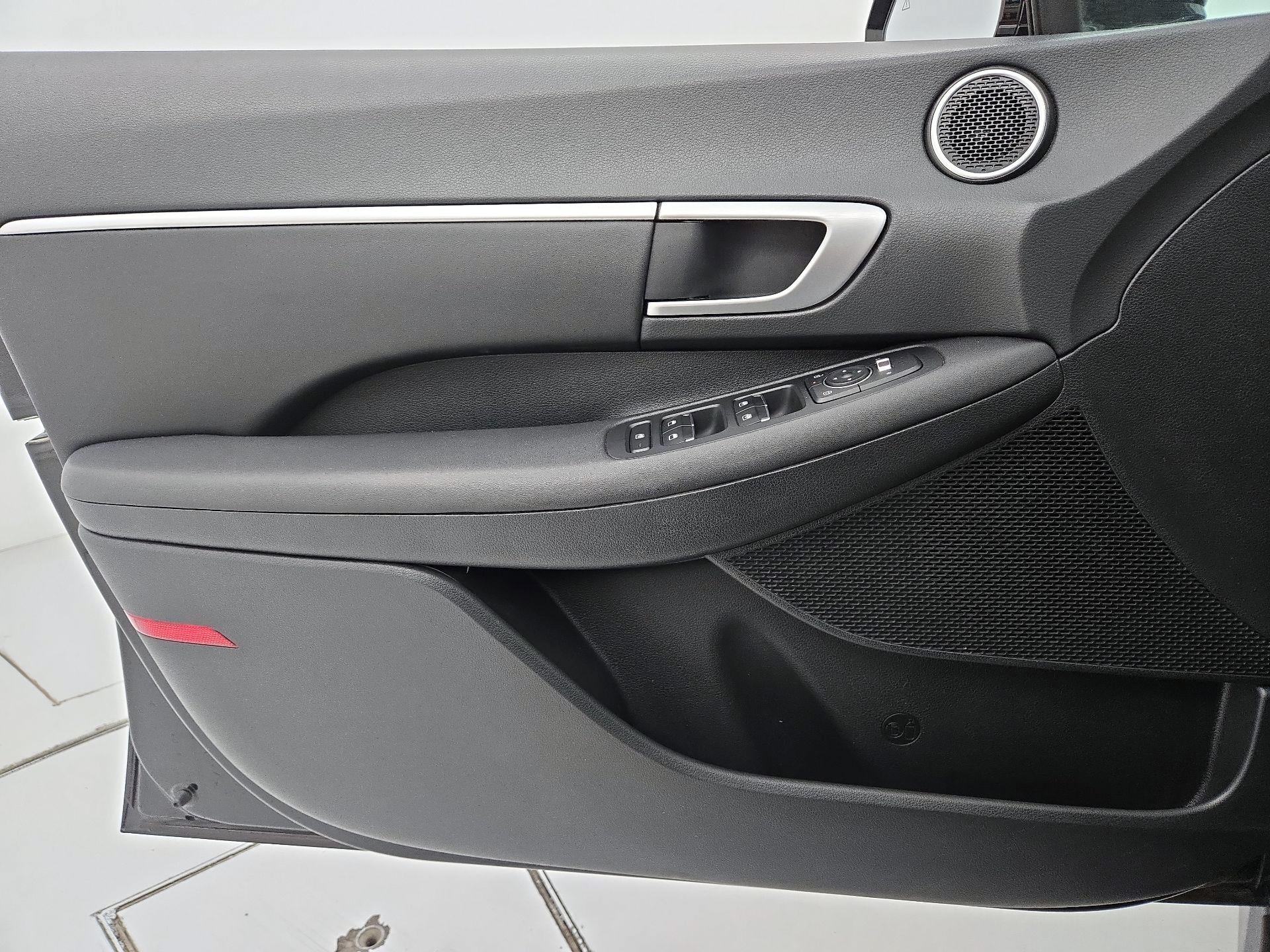 Thumbnail: 2024 Hyundai Sonata - 12