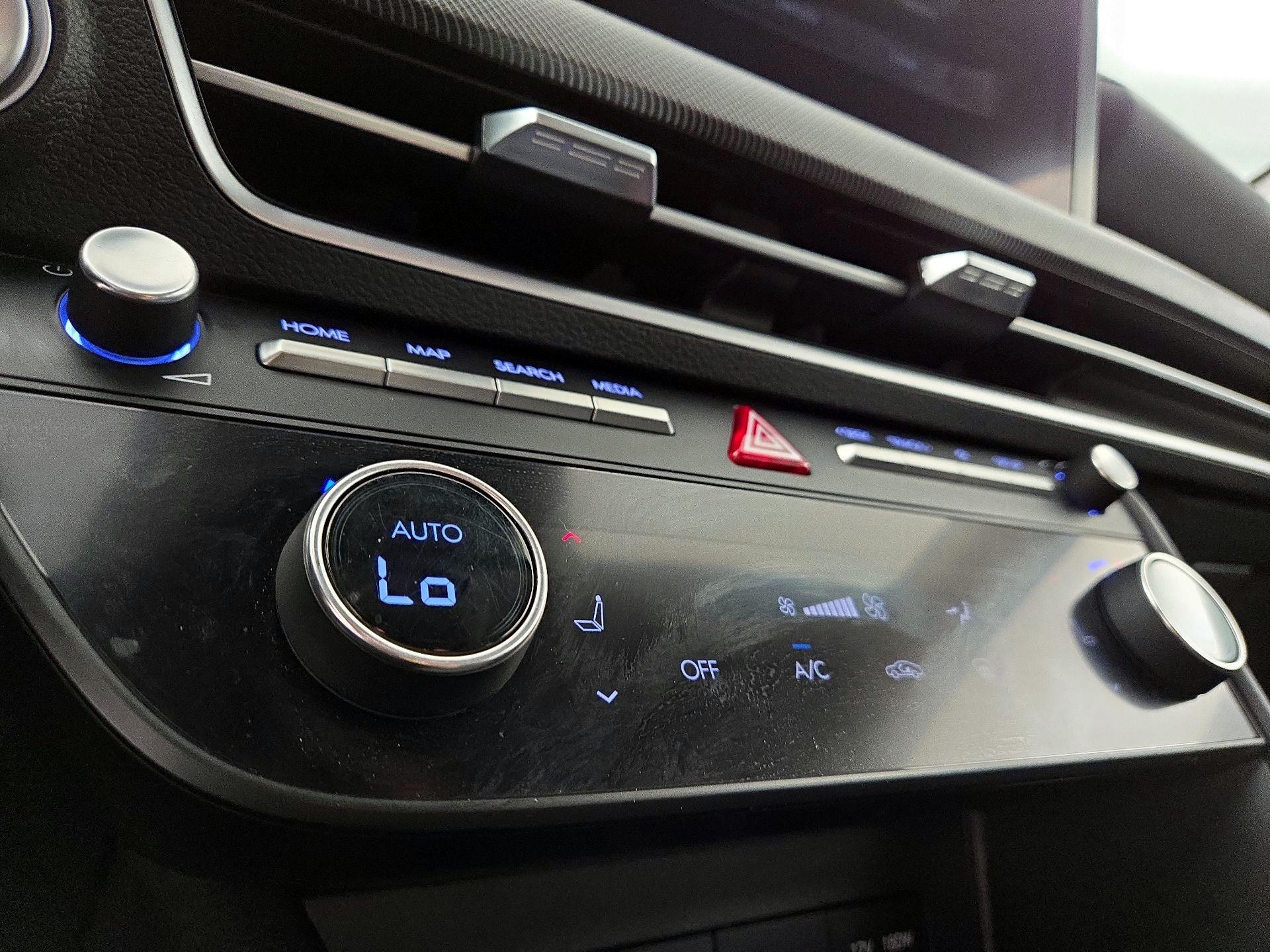 Thumbnail: 2024 Hyundai Sonata - 16