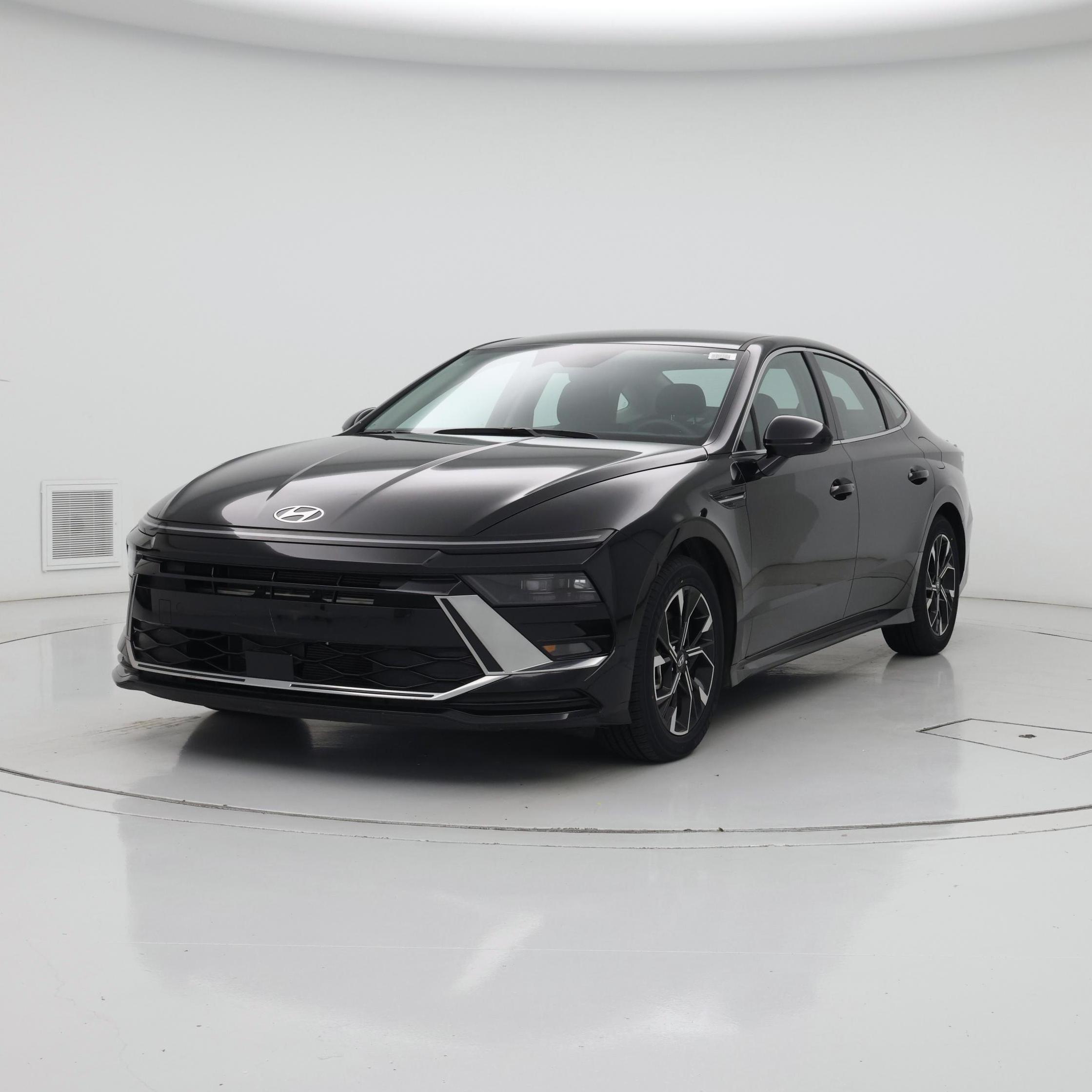 Thumbnail: 2024 Hyundai Sonata - 4