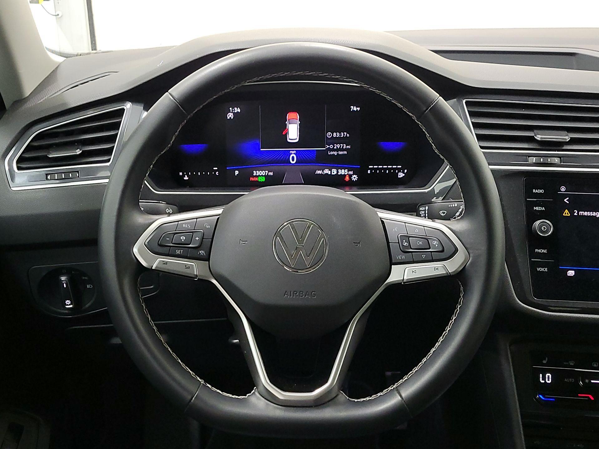 Thumbnail: 2024 Volkswagen Tiguan - 10