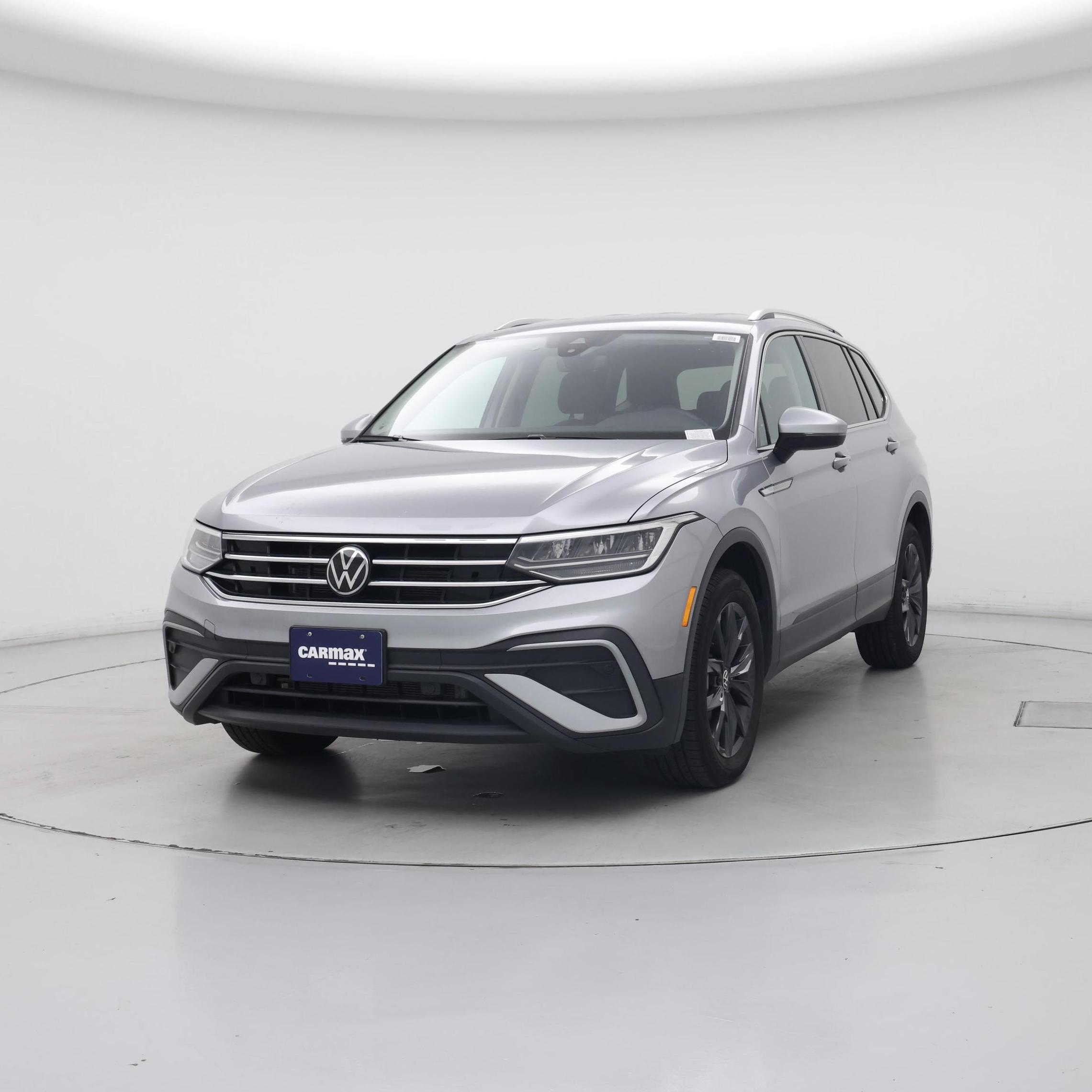 Thumbnail: 2024 Volkswagen Tiguan - 4