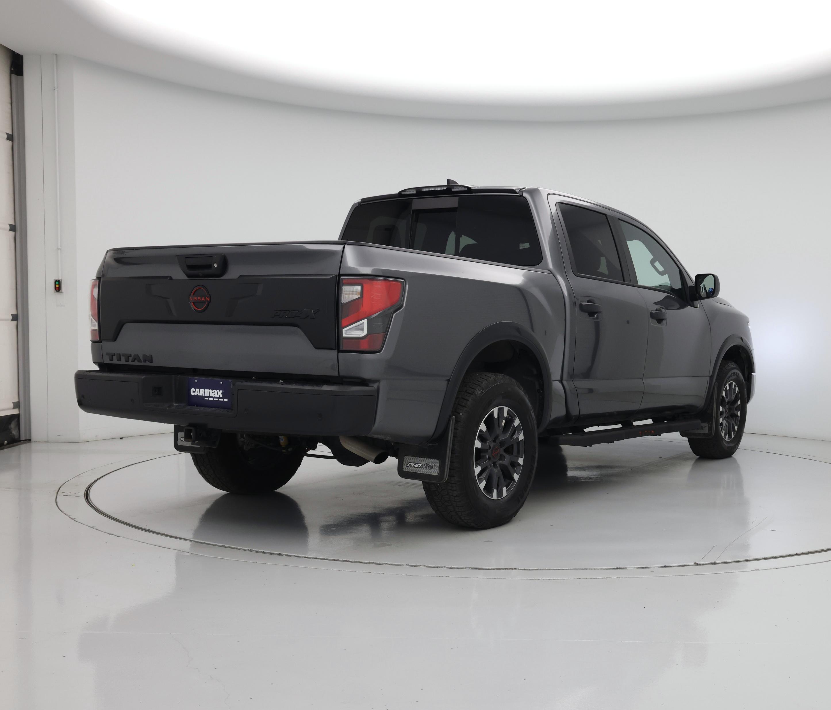 Thumbnail: 2023 Nissan Titan - 8