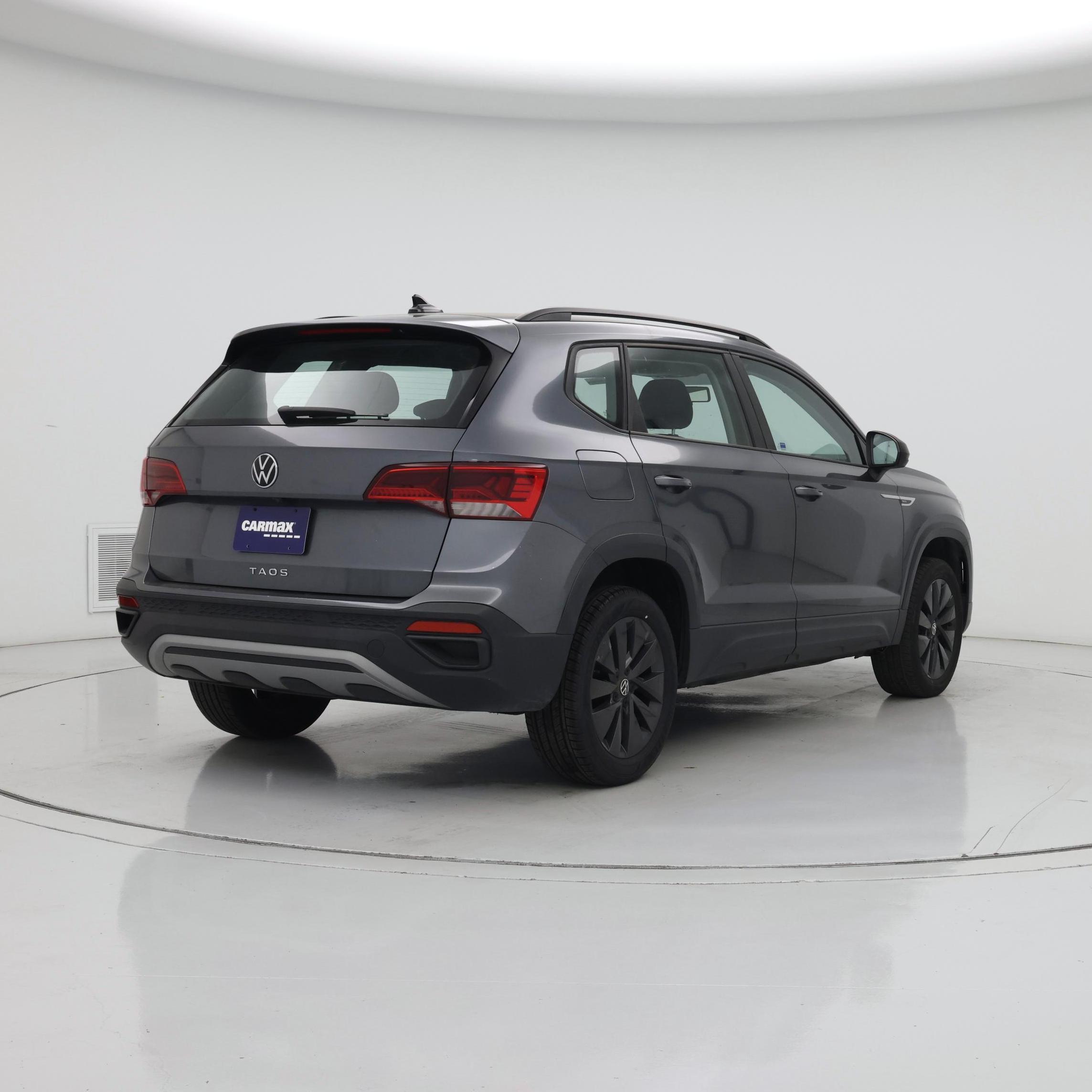 Thumbnail: 2022 Volkswagen Taos - 8