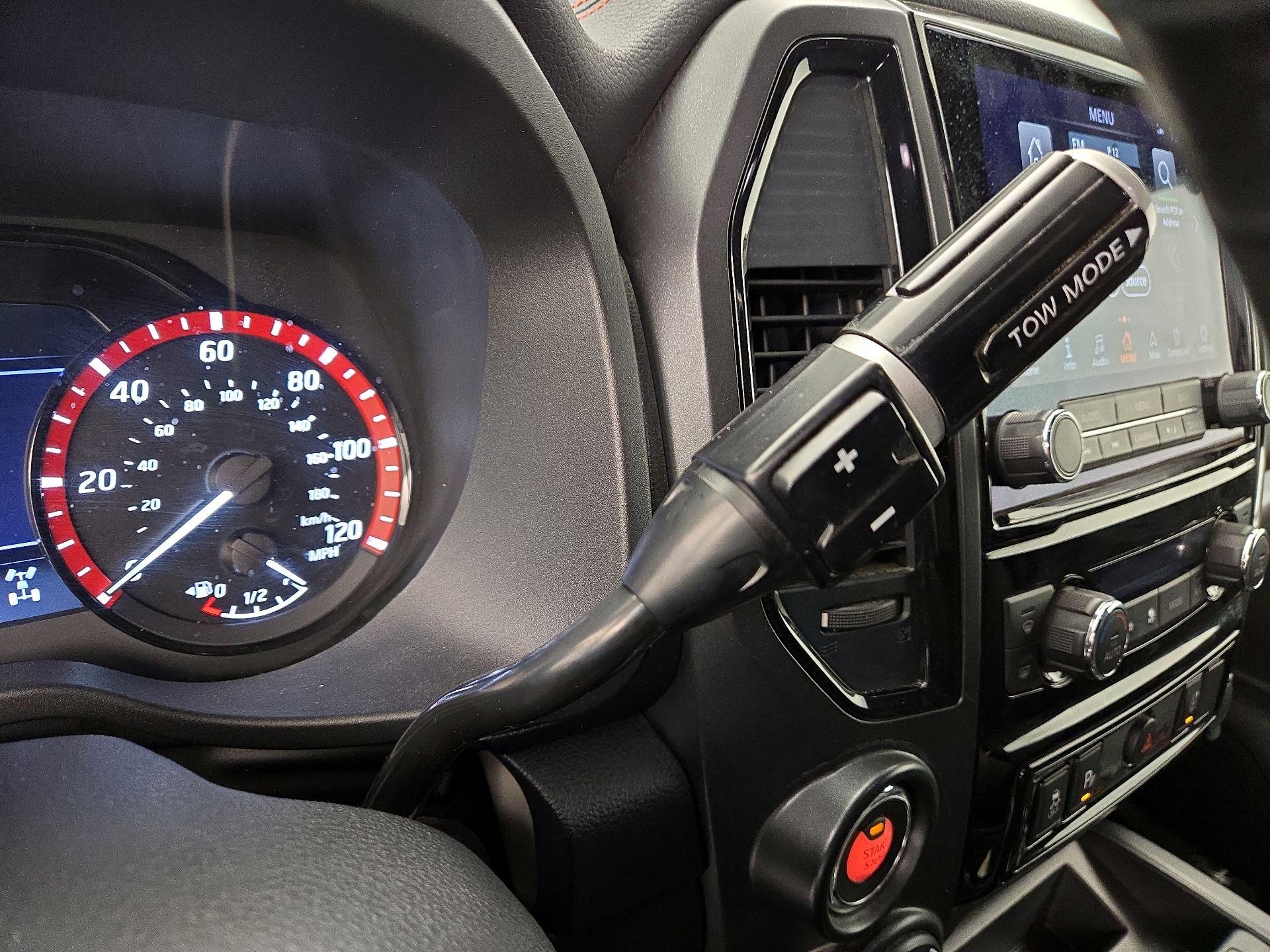 Thumbnail: 2023 Nissan Titan - 18