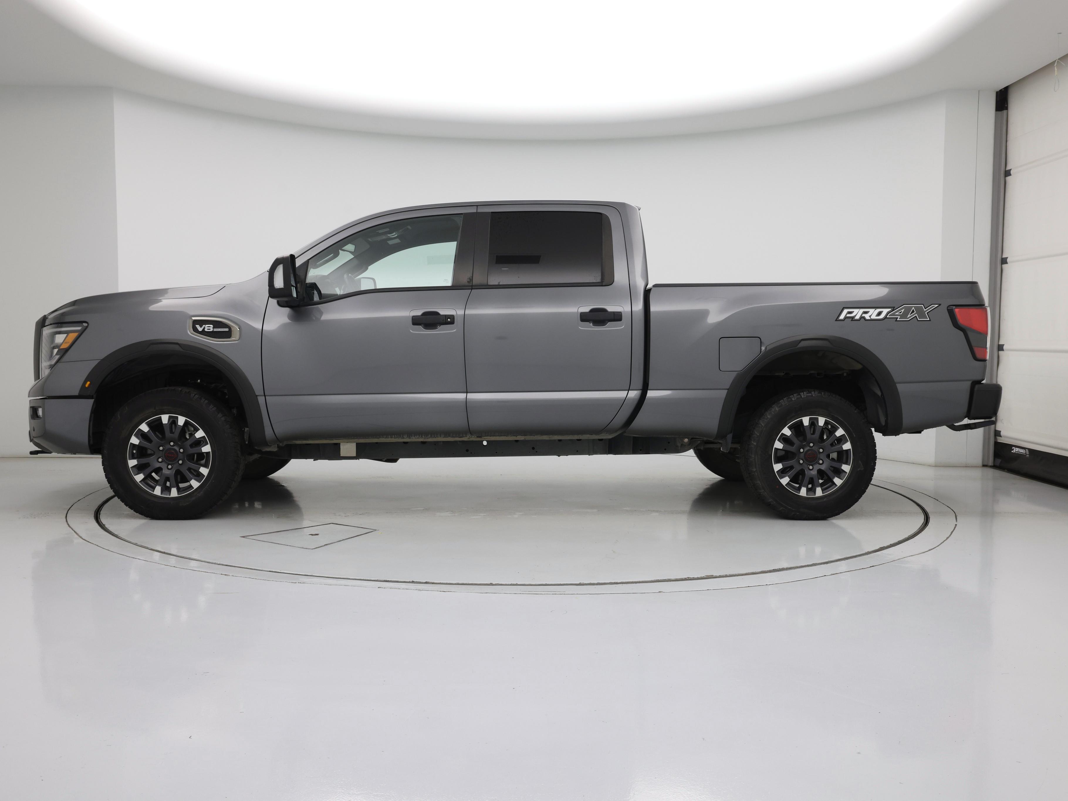 Thumbnail: 2023 Nissan Titan - 3