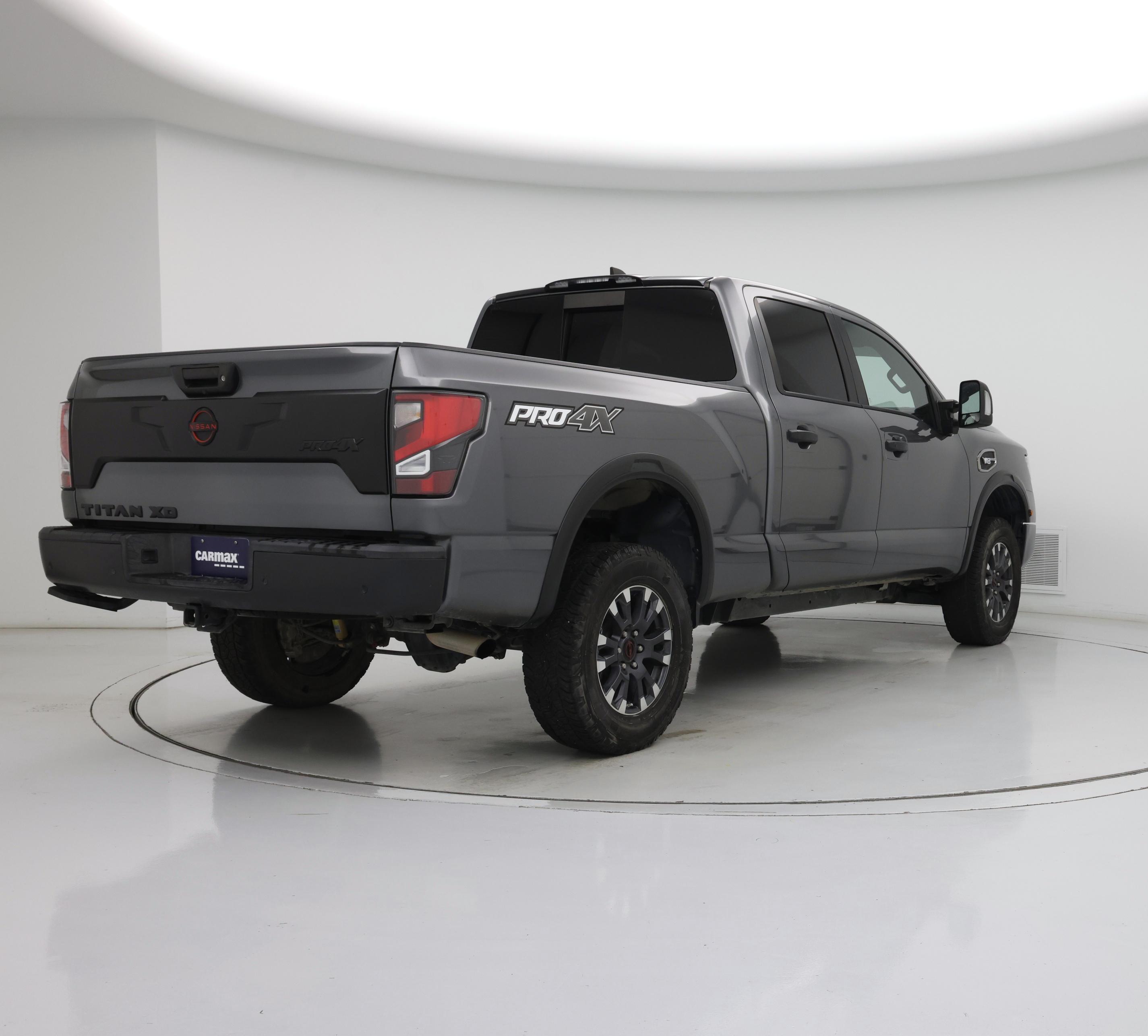 Thumbnail: 2023 Nissan Titan - 8