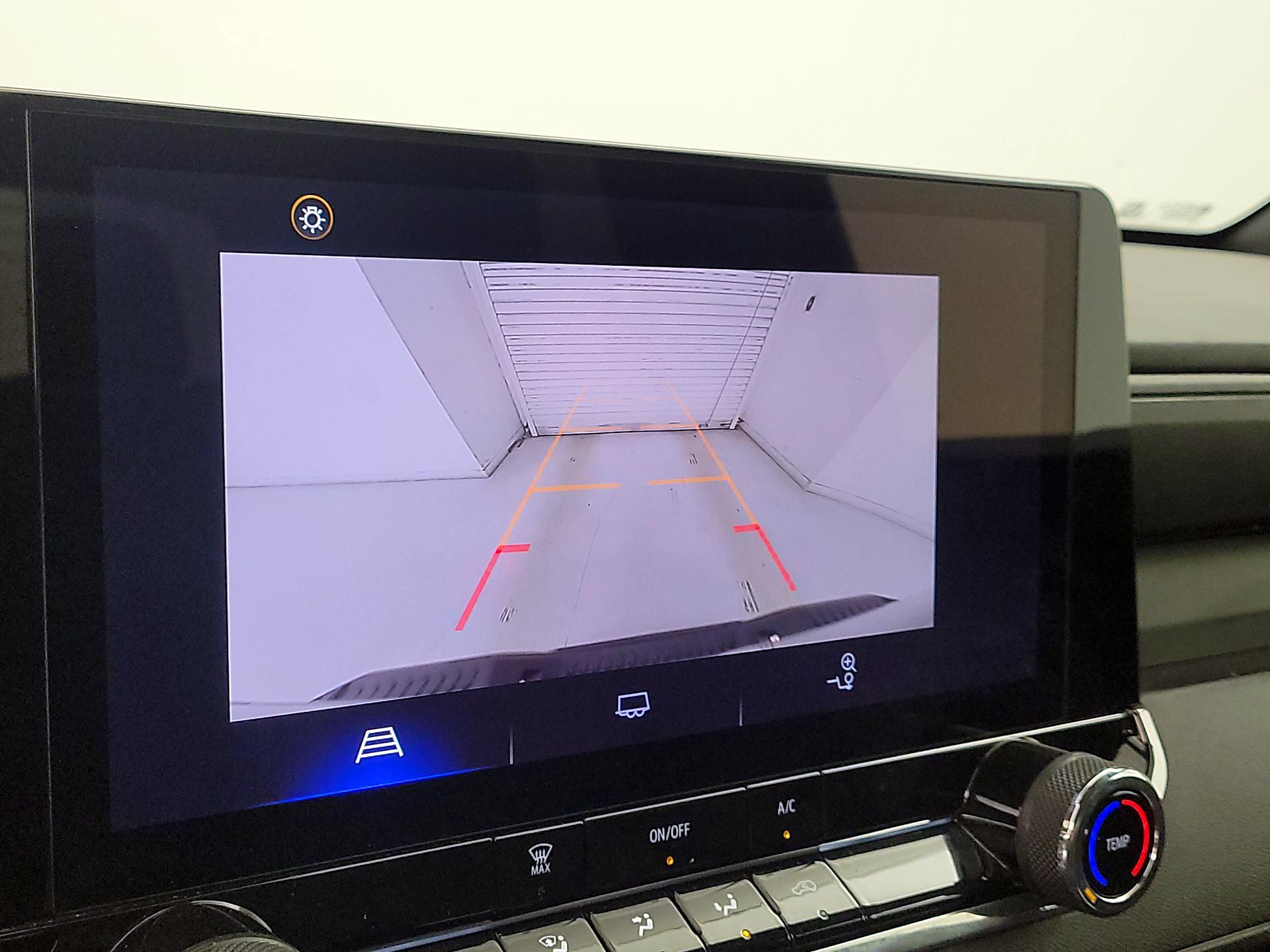 Thumbnail: 2024 Chevrolet Colorado - 14