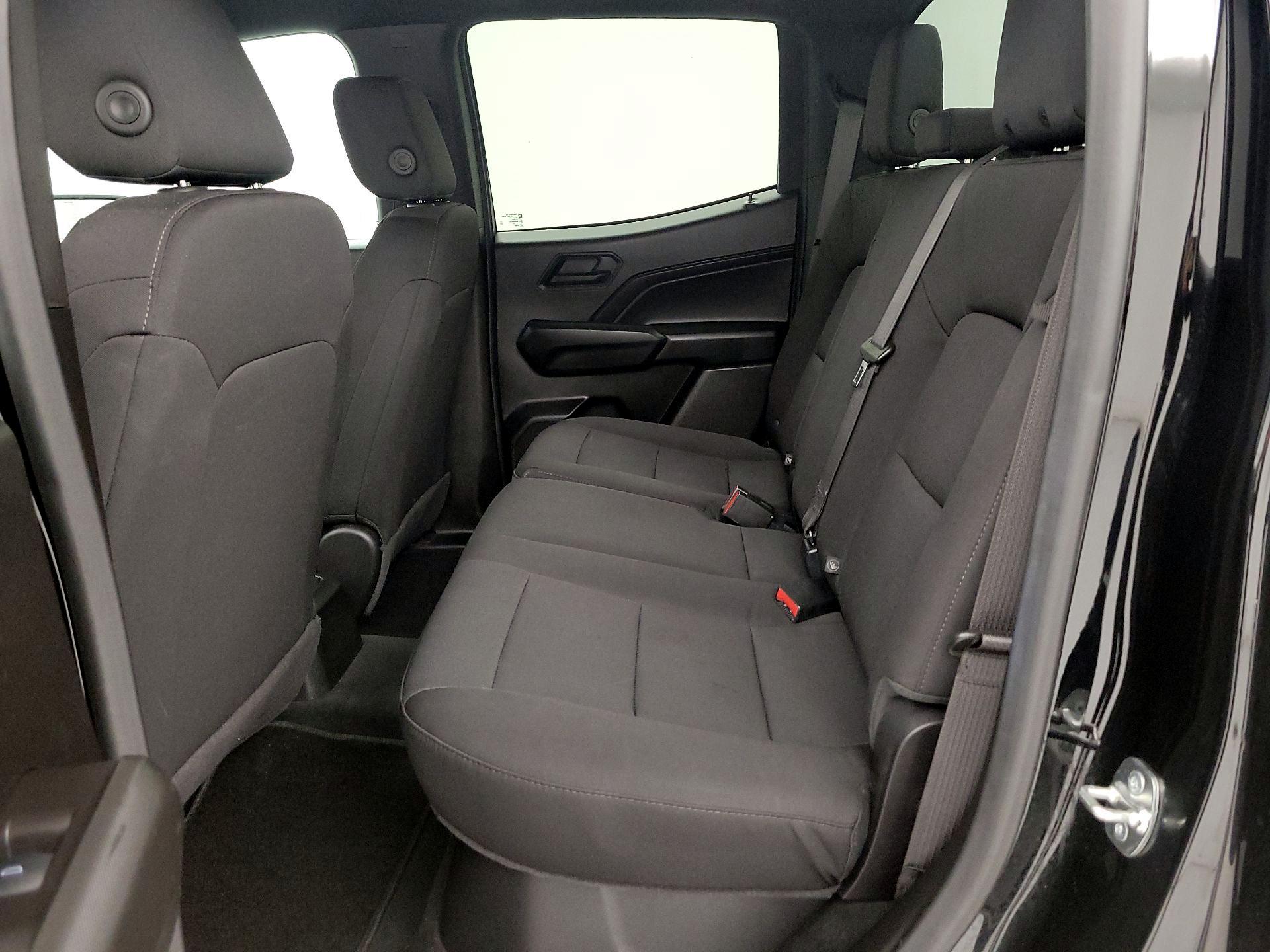 Thumbnail: 2024 Chevrolet Colorado - 19