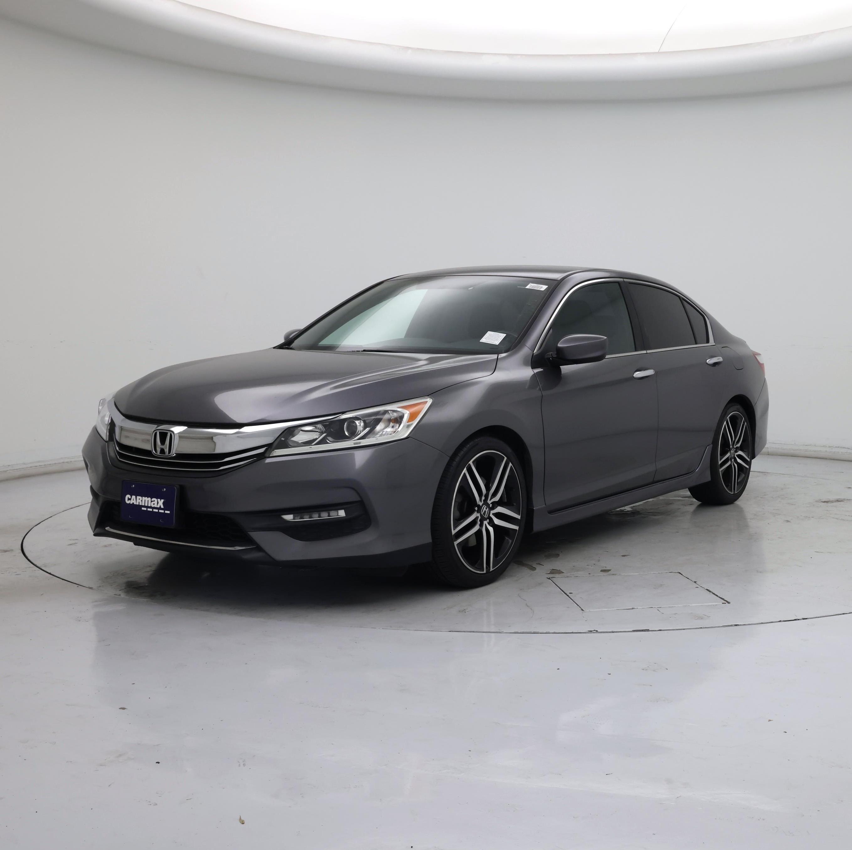 Thumbnail: 2017 Honda Accord - 4