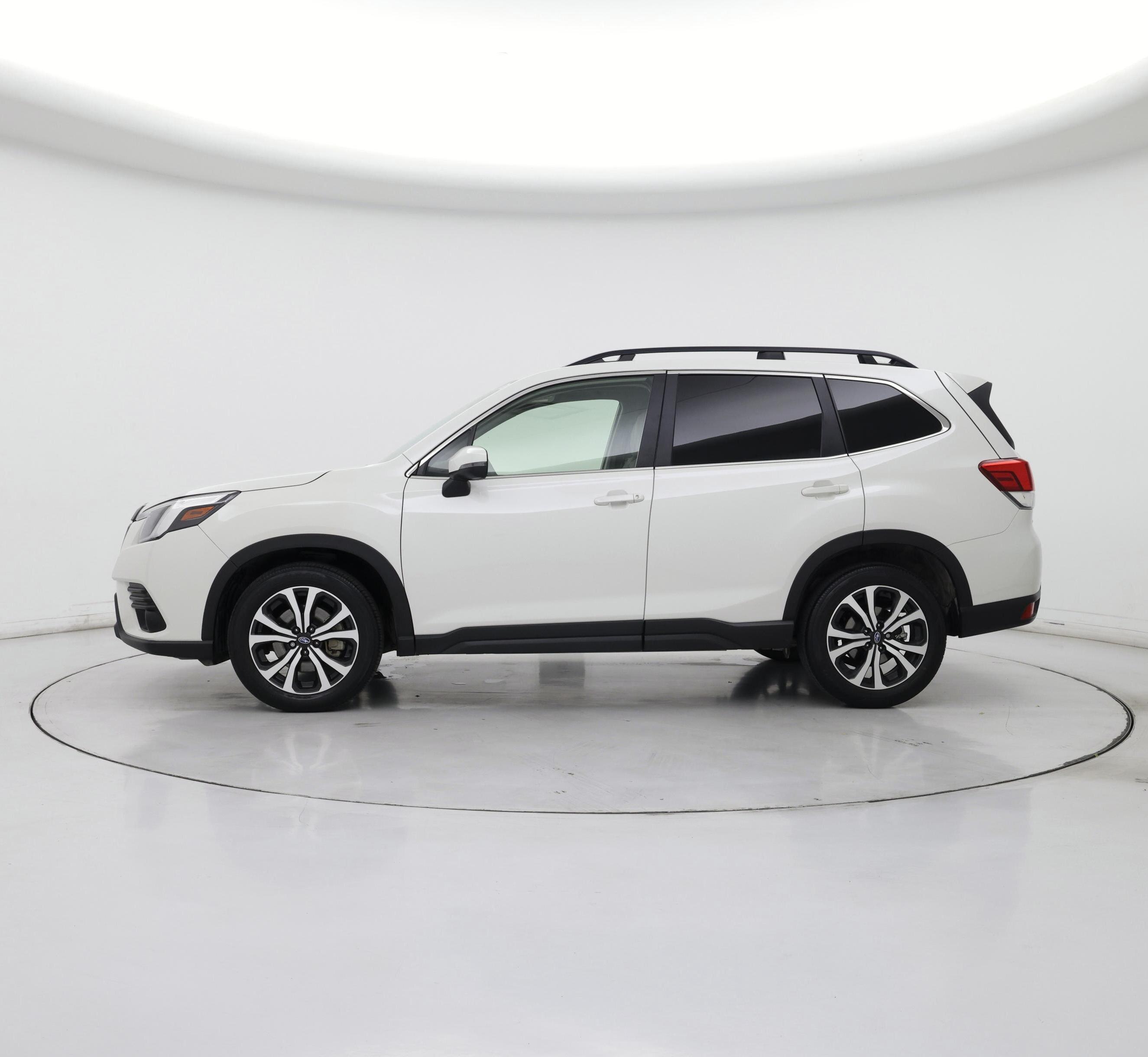 Thumbnail: 2022 Subaru Forester - 3