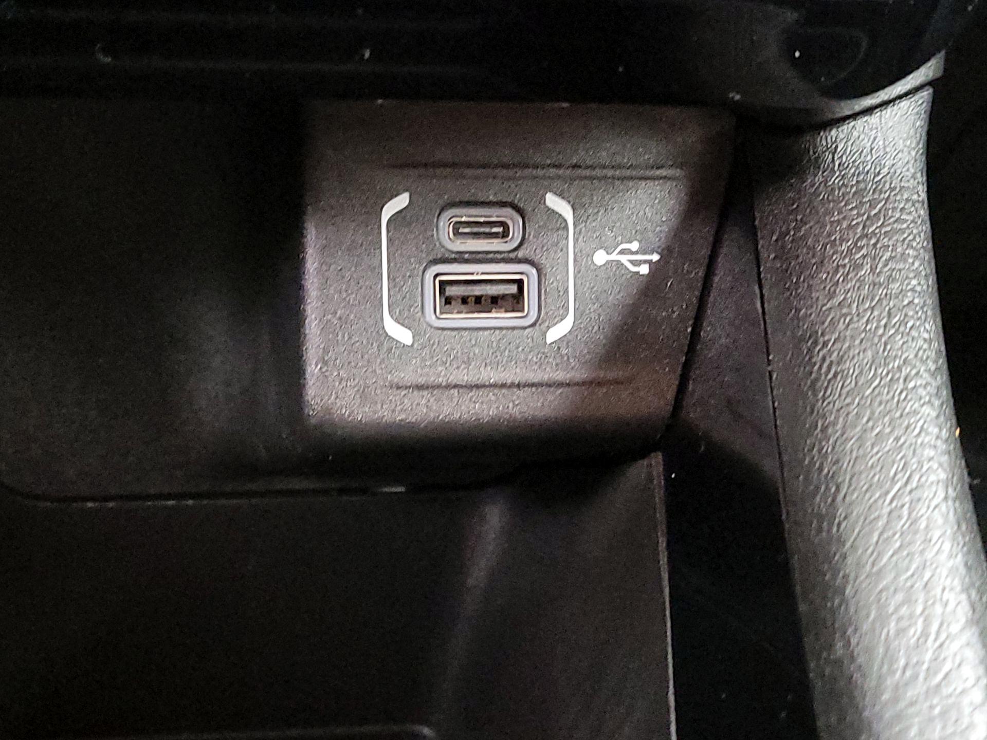 Thumbnail: 2025 Jeep Compass - 18