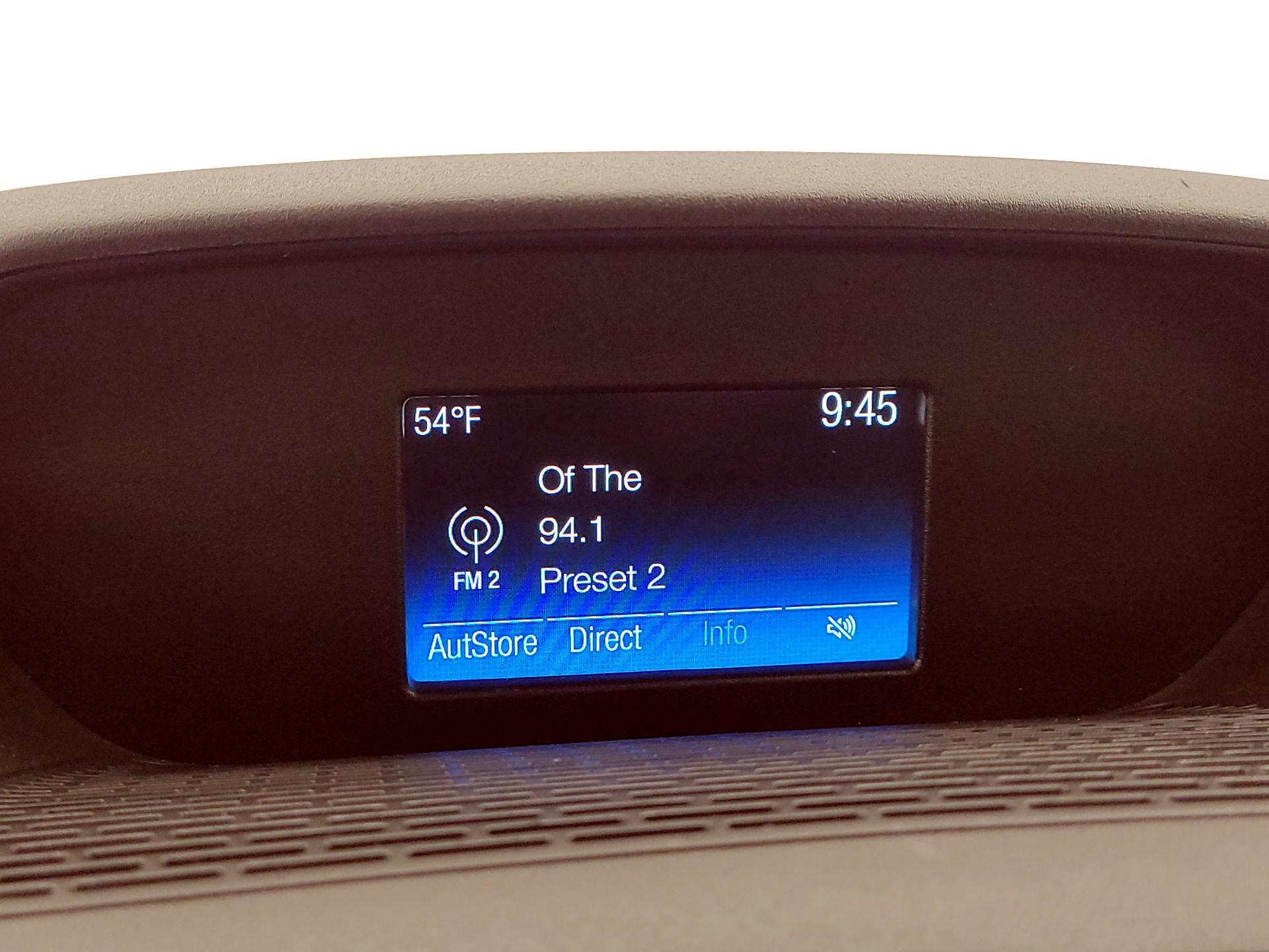 Thumbnail: 2016 Ford Transit Series - 15