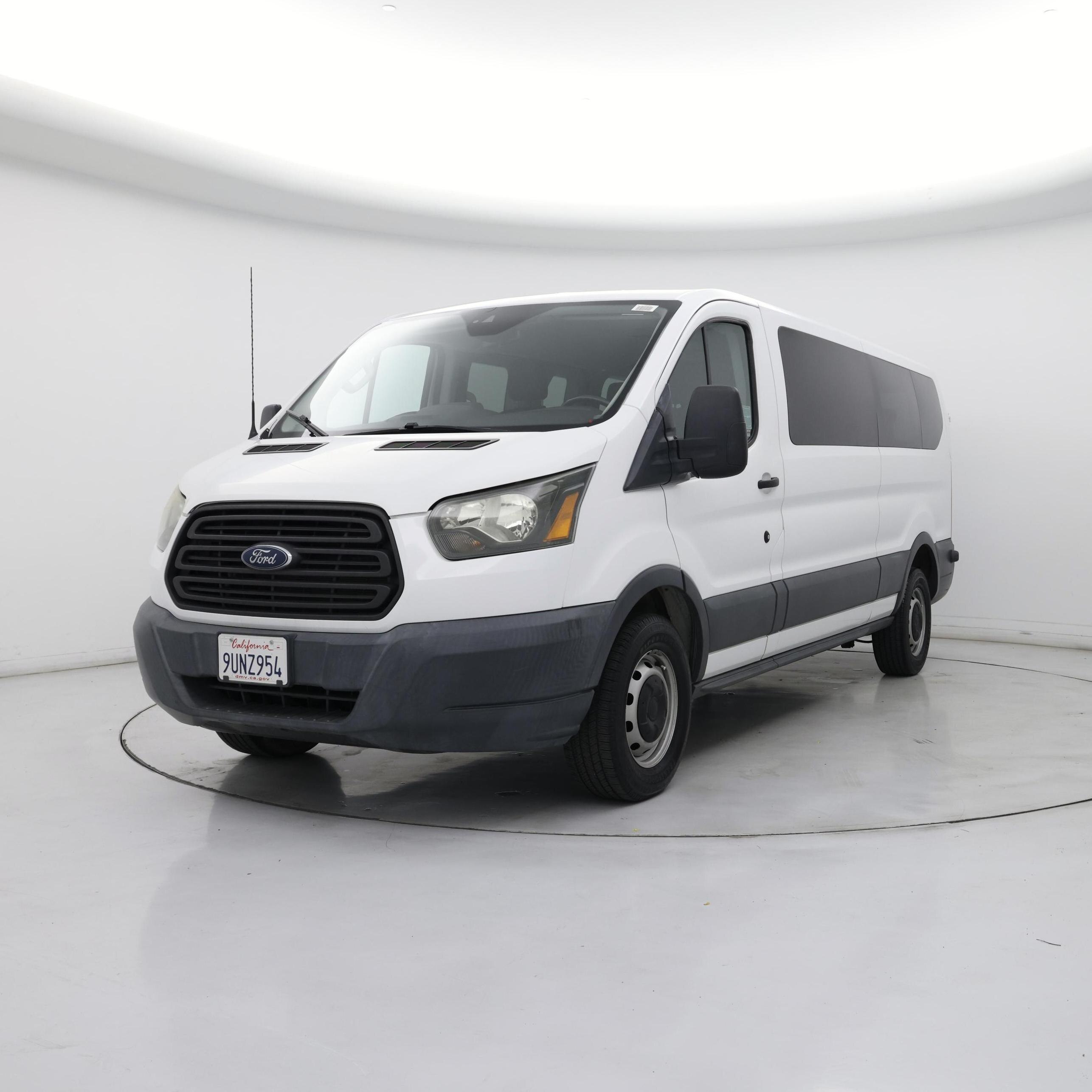 Thumbnail: 2016 Ford Transit Series - 4