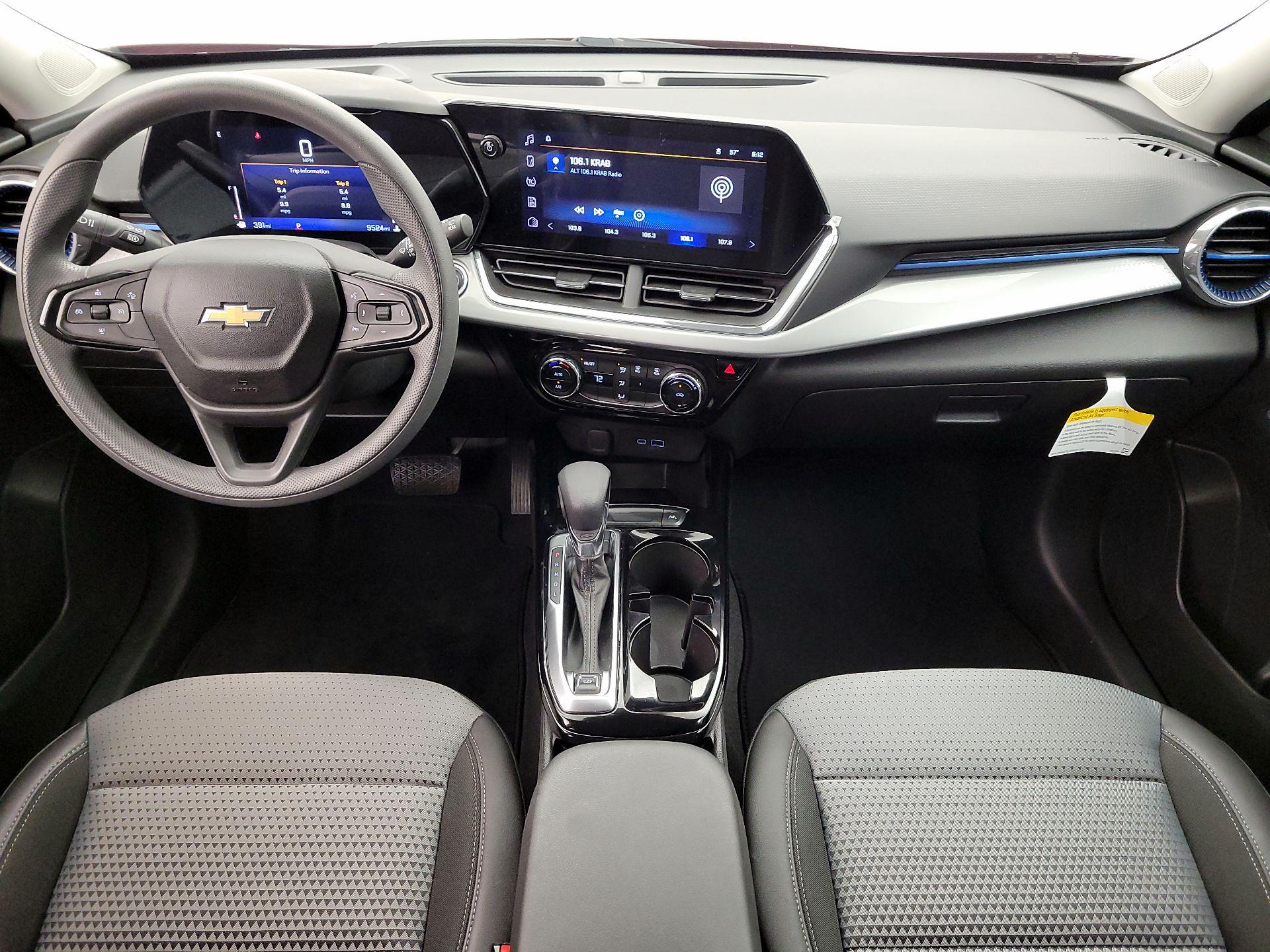 Thumbnail: 2025 Chevrolet Trax - 9