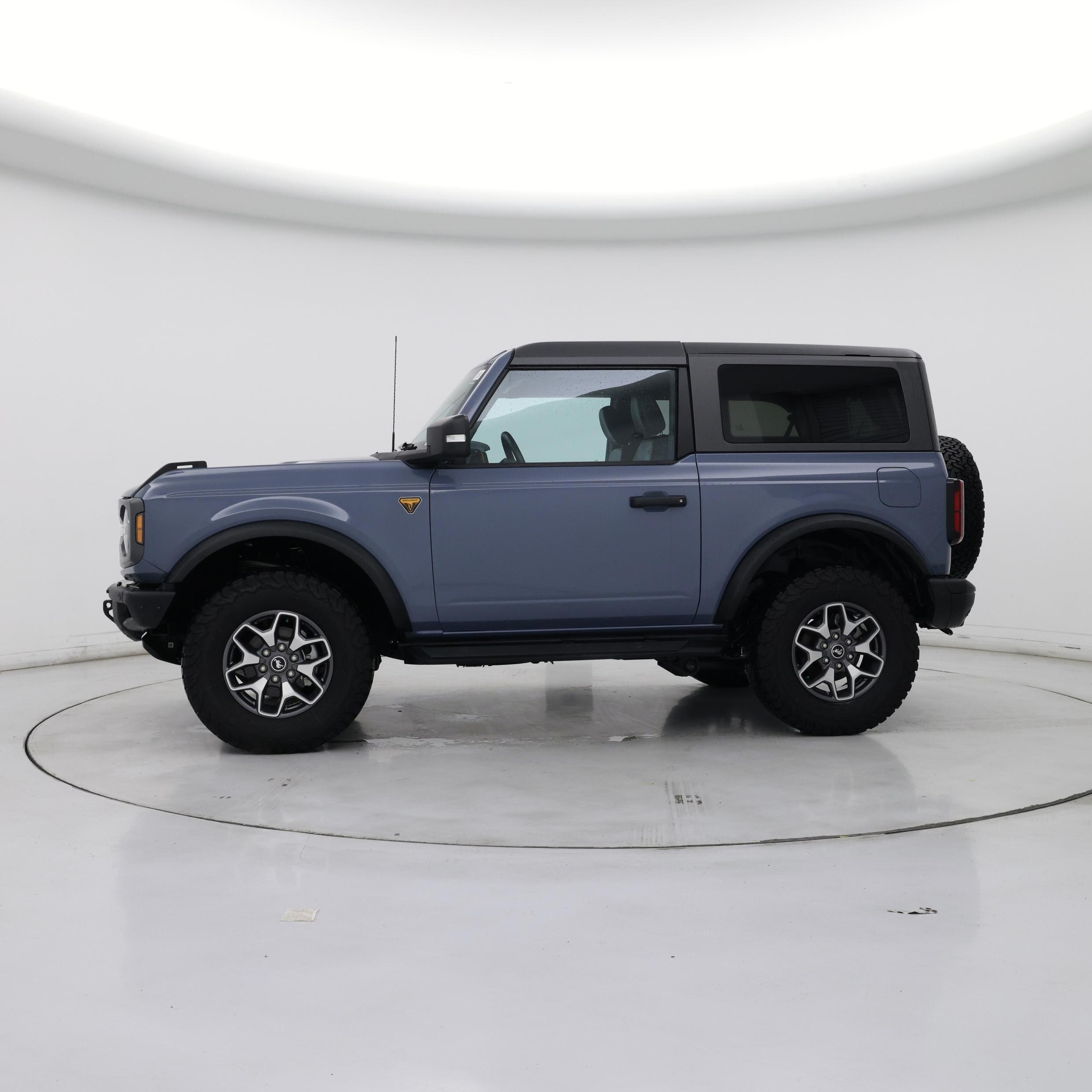 Thumbnail: 2023 Ford Bronco - 3