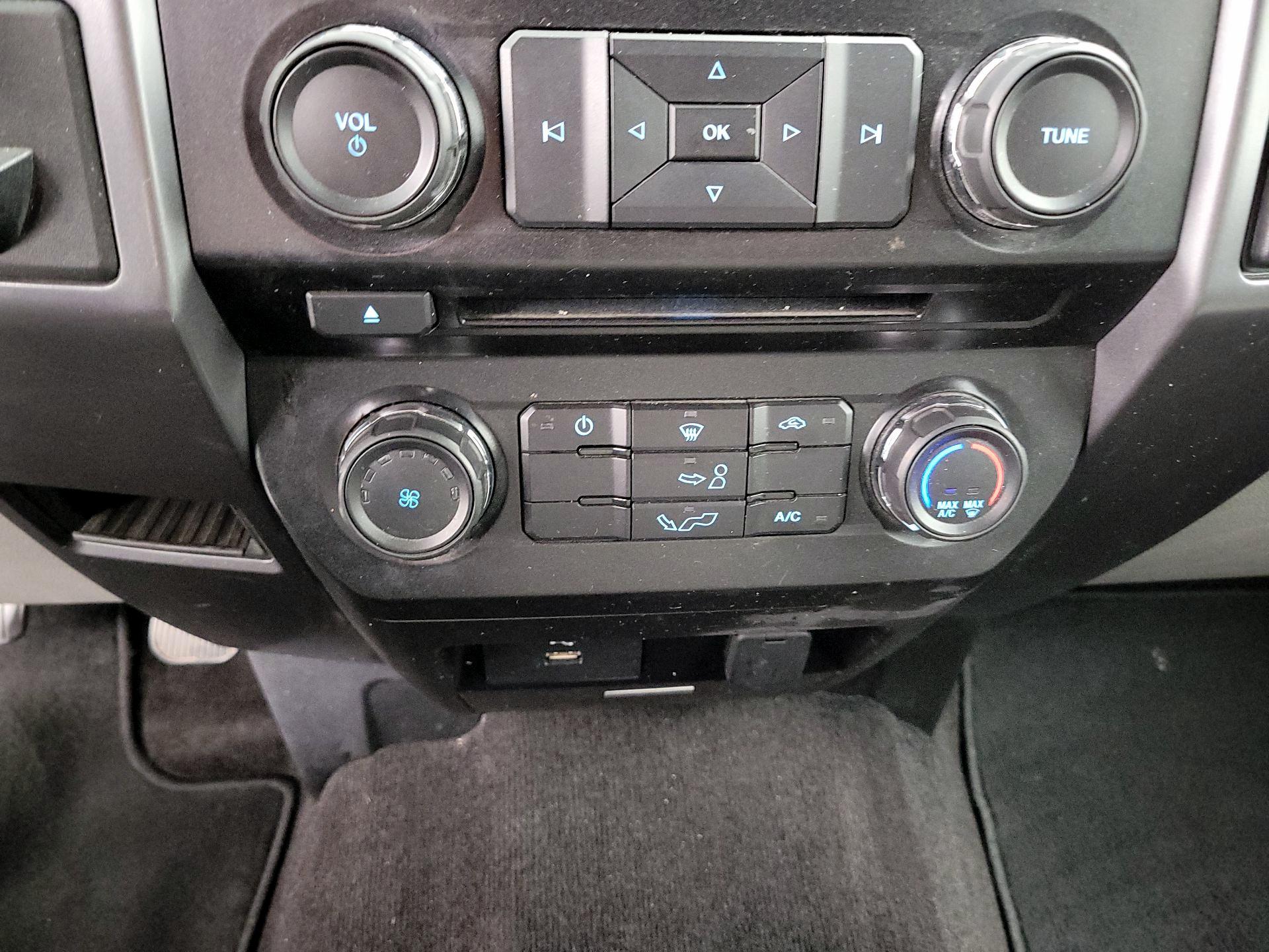 Thumbnail: 2018 Ford F-150 - 16