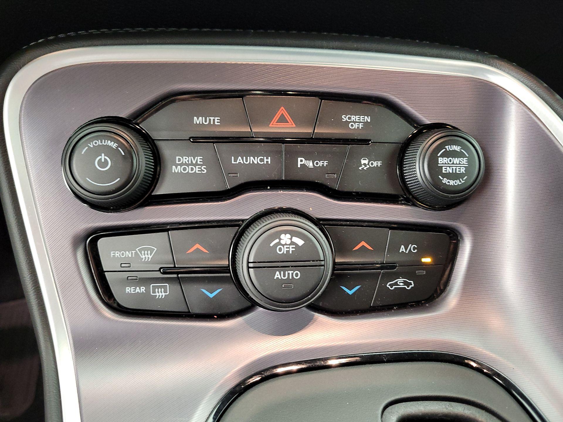 Thumbnail: 2019 Dodge Challenger - 17