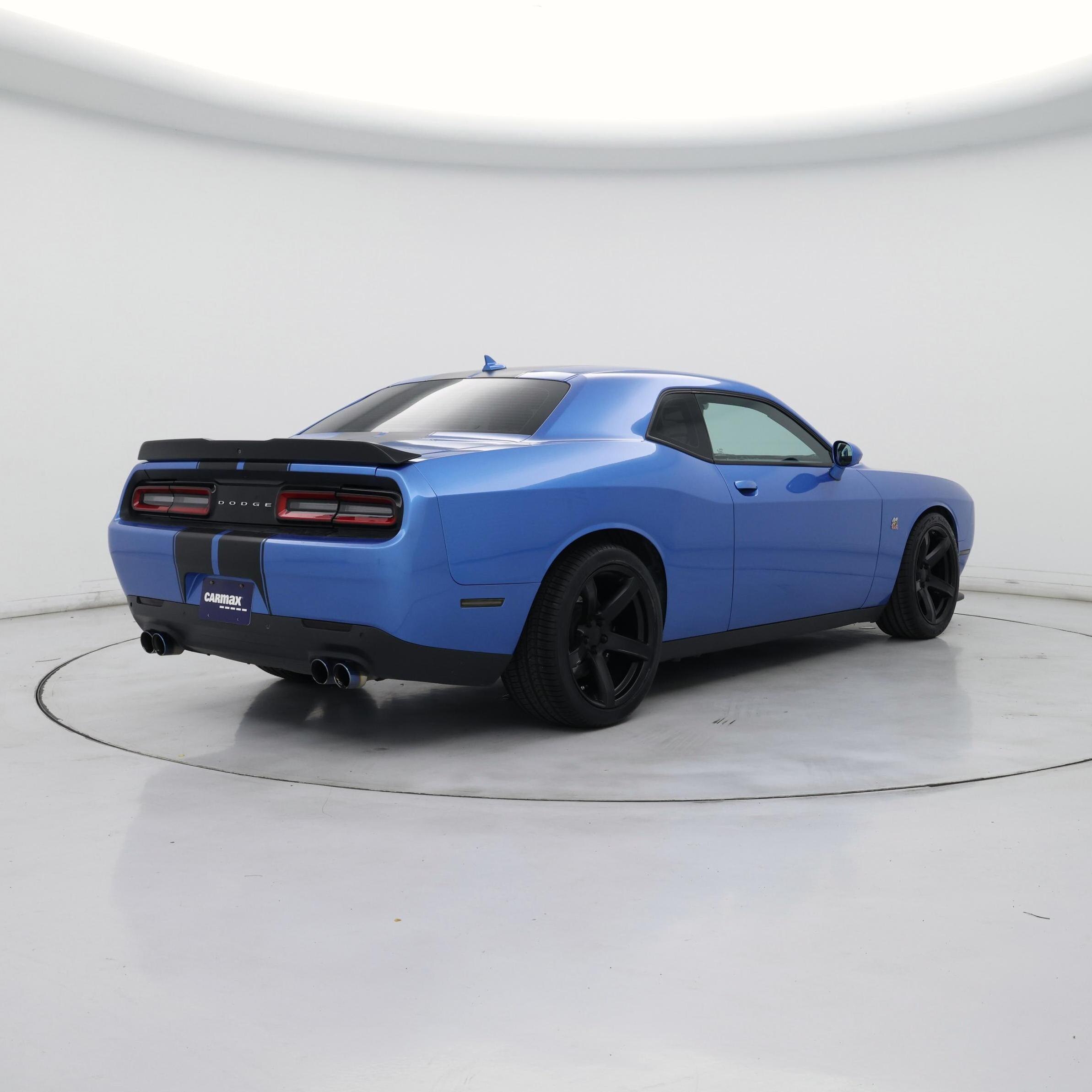 Thumbnail: 2019 Dodge Challenger - 8