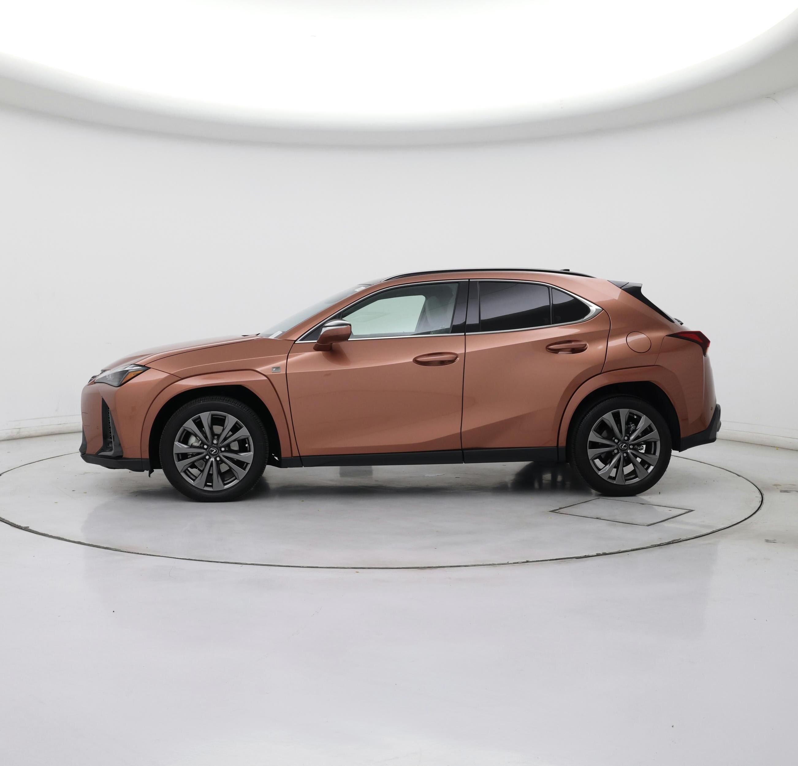 Thumbnail: 2025 Lexus UX - 3