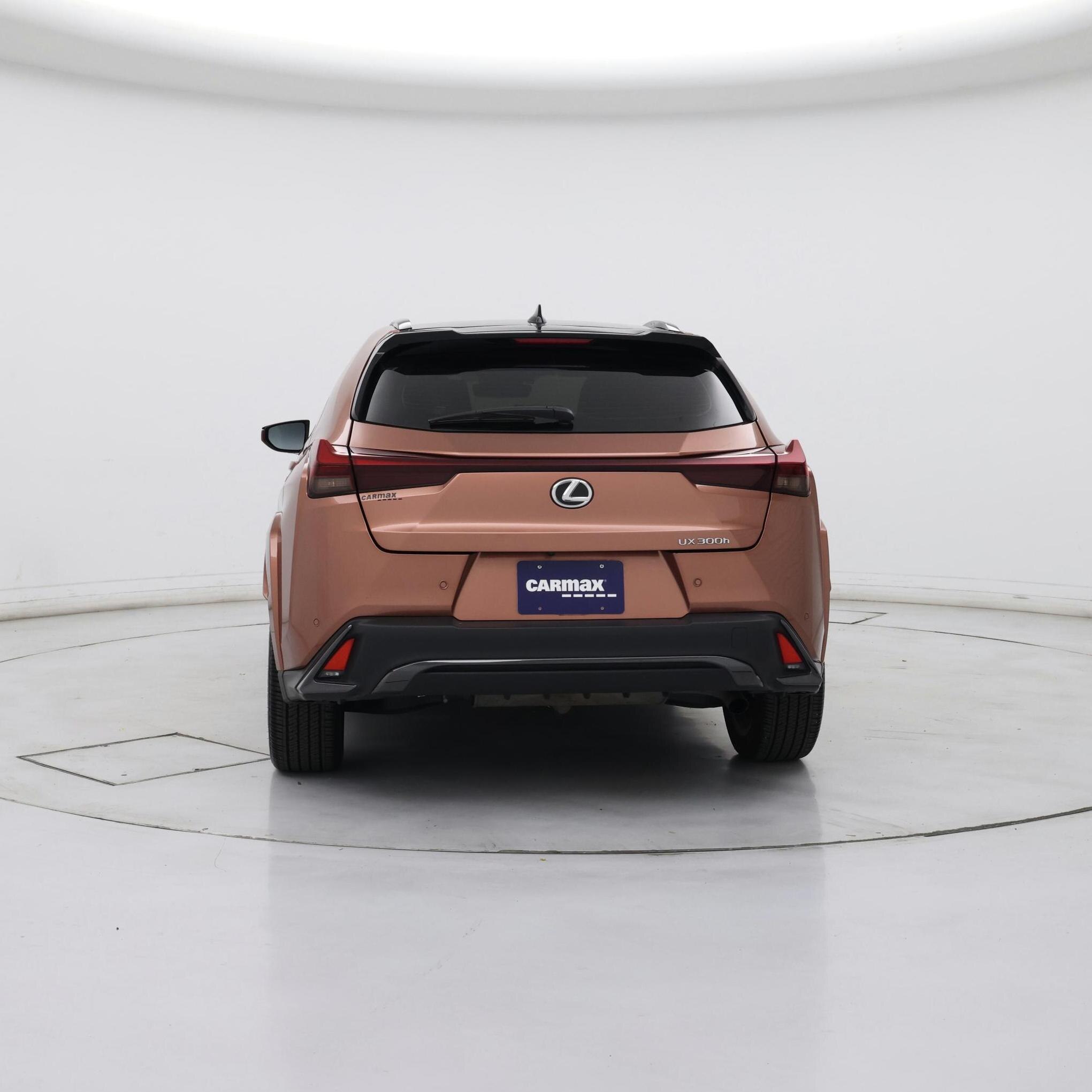 Thumbnail: 2025 Lexus UX - 6