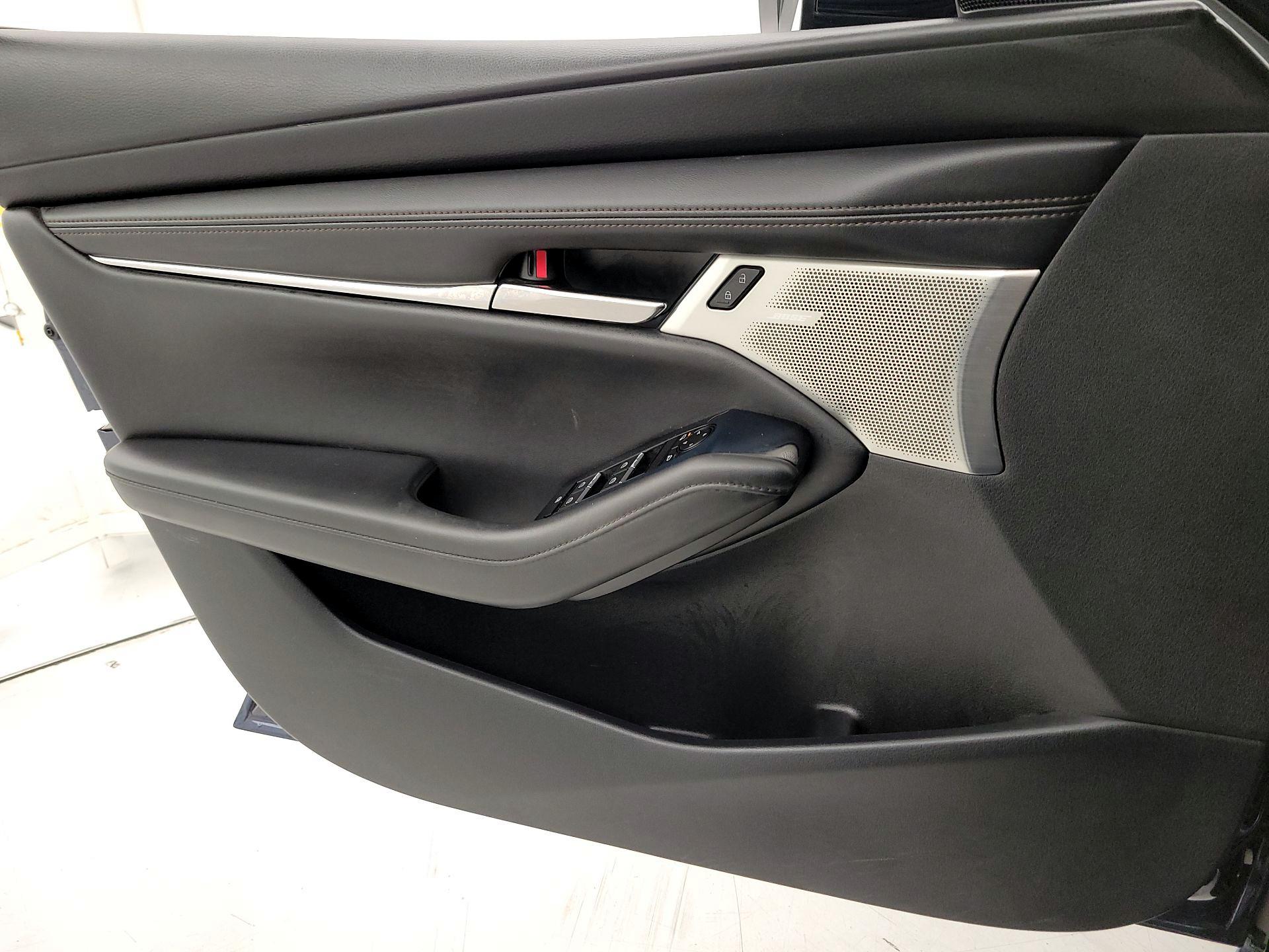 Thumbnail: 2020 Mazda Mazda3 - 12