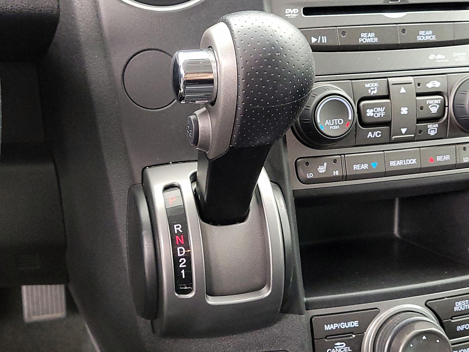 Thumbnail: 2014 Honda Pilot - 17