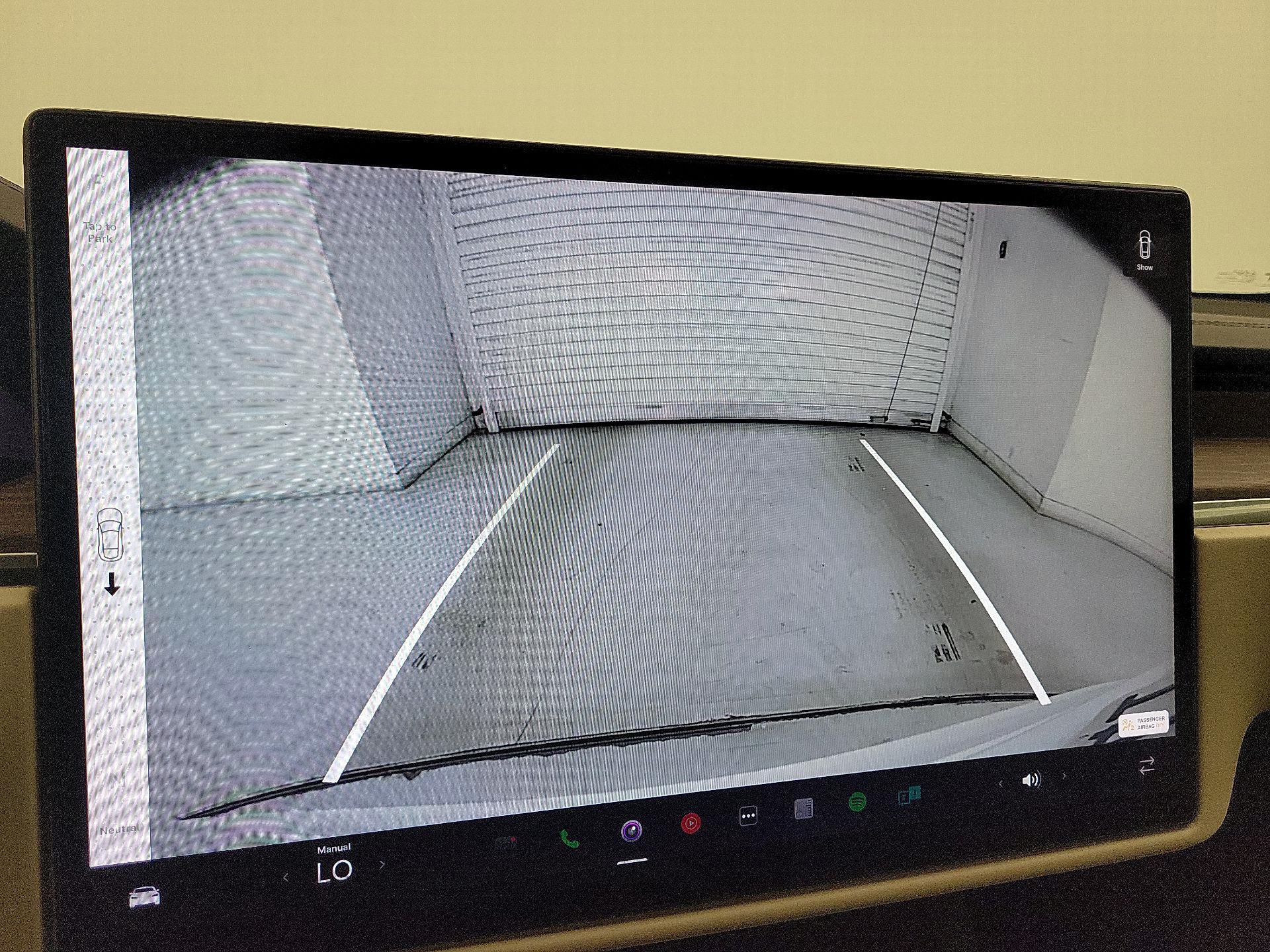 Thumbnail: 2022 Tesla Model S - 14