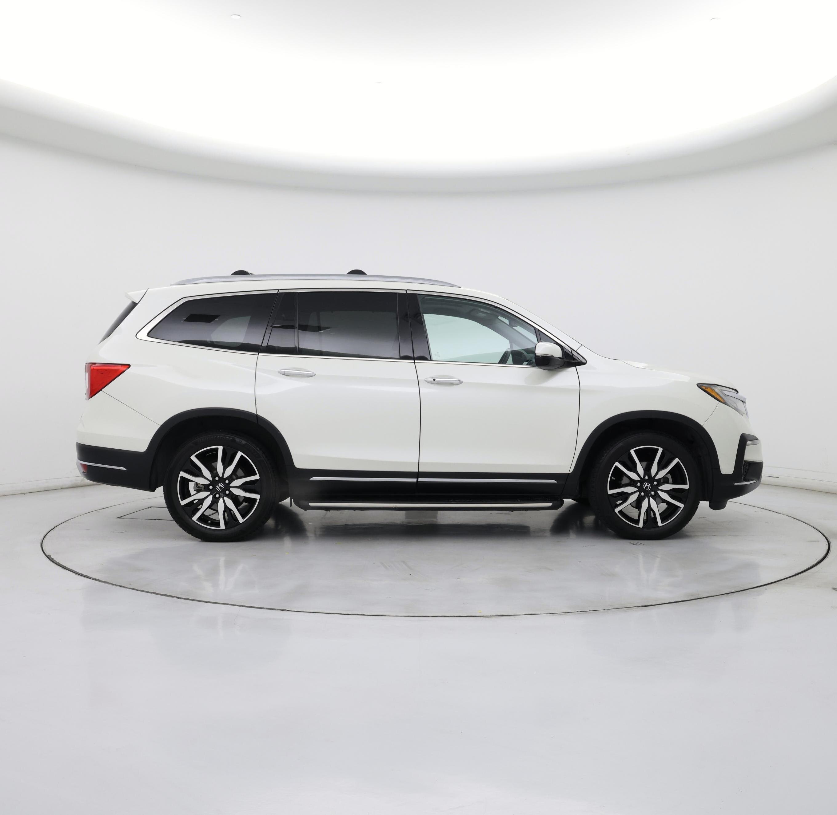 Thumbnail: 2019 Honda Pilot - 7