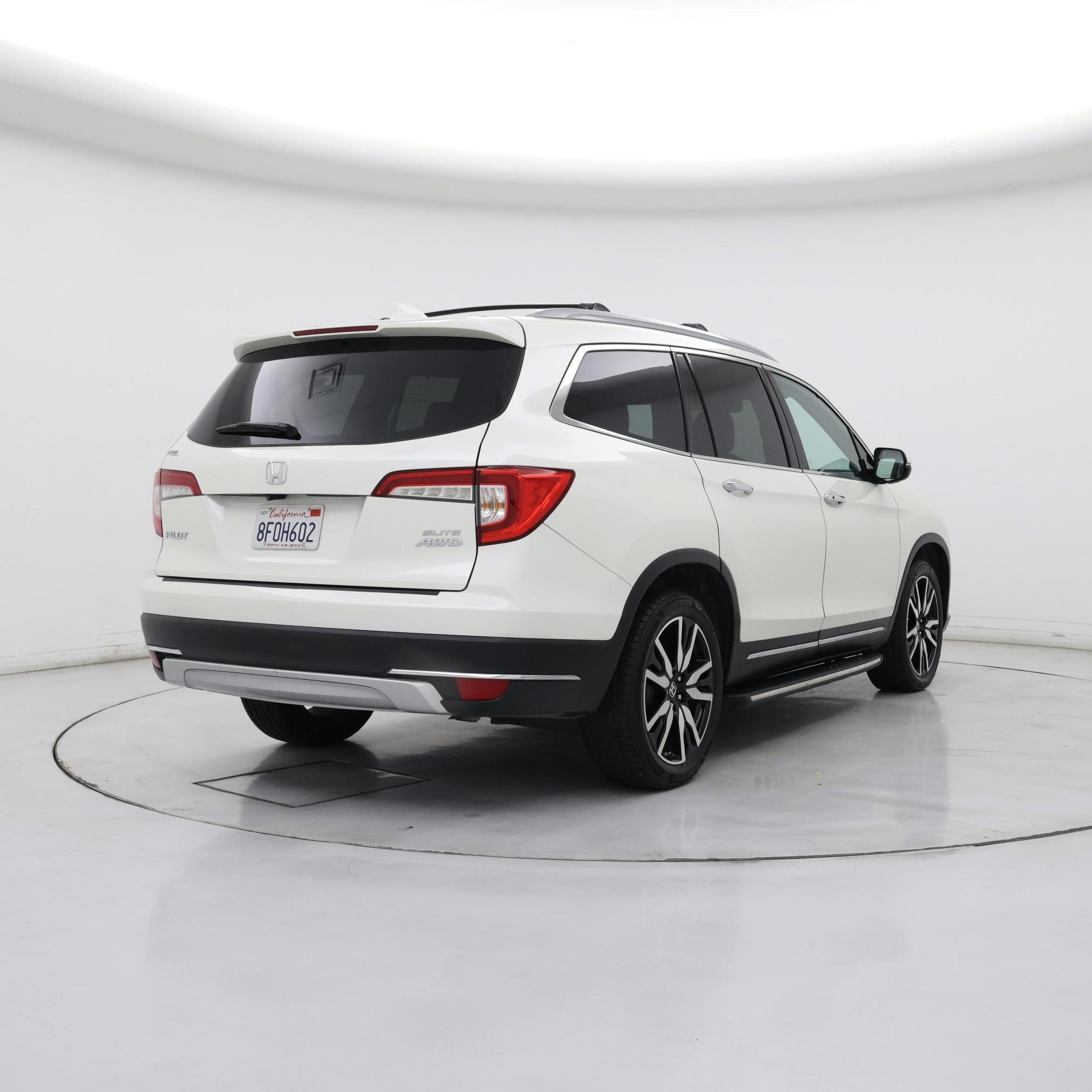 Thumbnail: 2019 Honda Pilot - 8