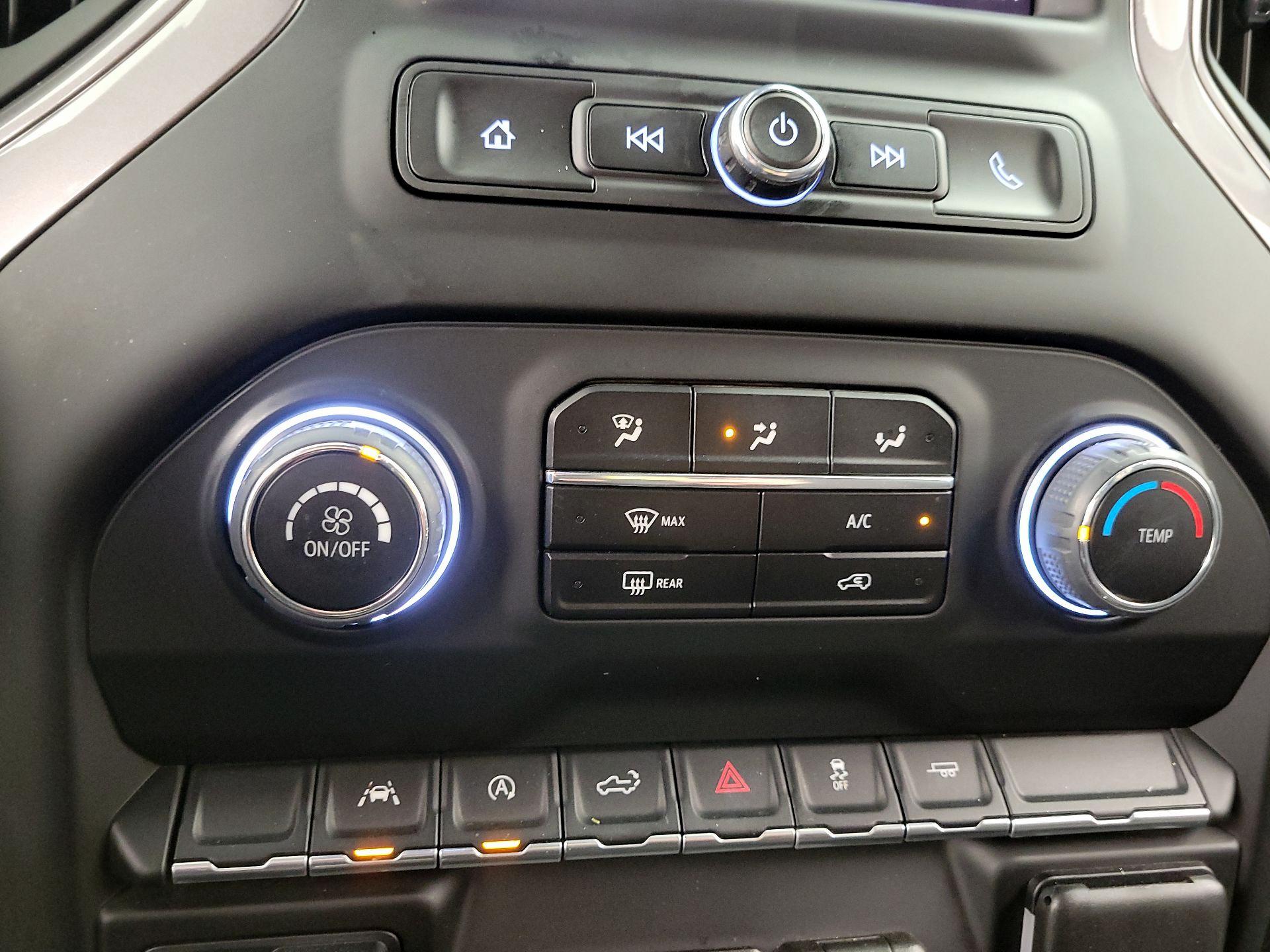 Thumbnail: 2023 Chevrolet Silverado 1500 - 16