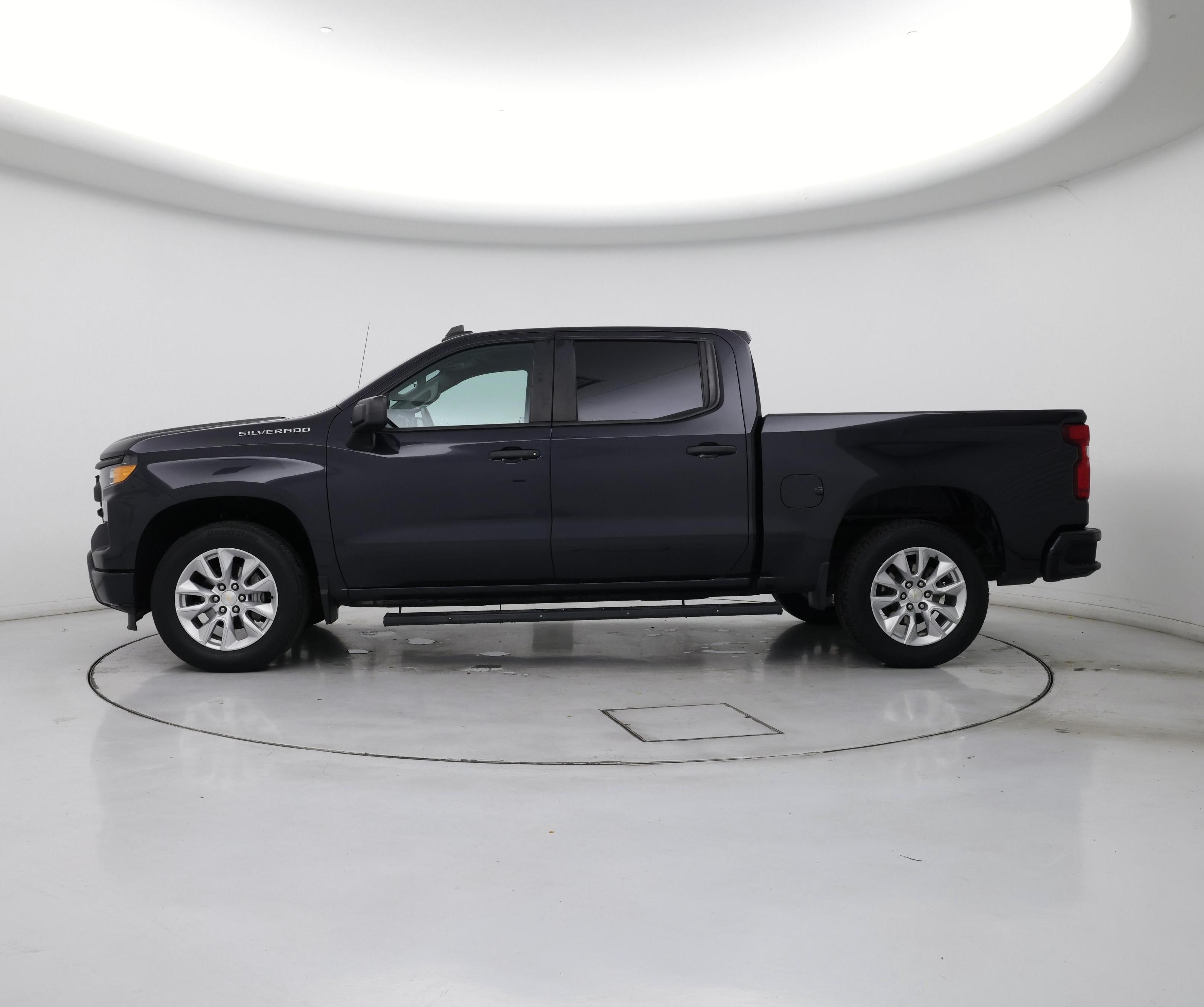 Thumbnail: 2023 Chevrolet Silverado 1500 - 3