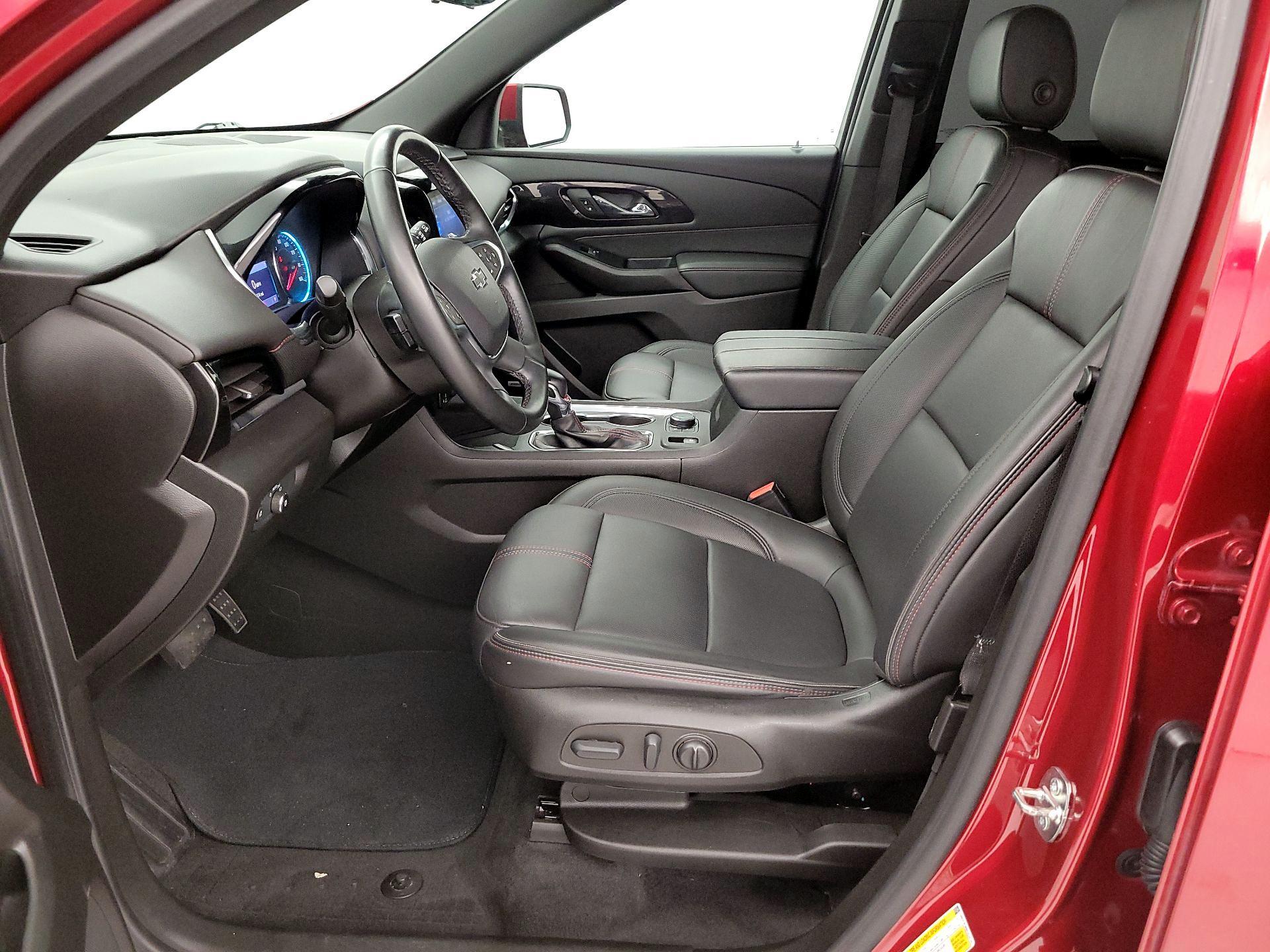 Thumbnail: 2023 Chevrolet Traverse - 11