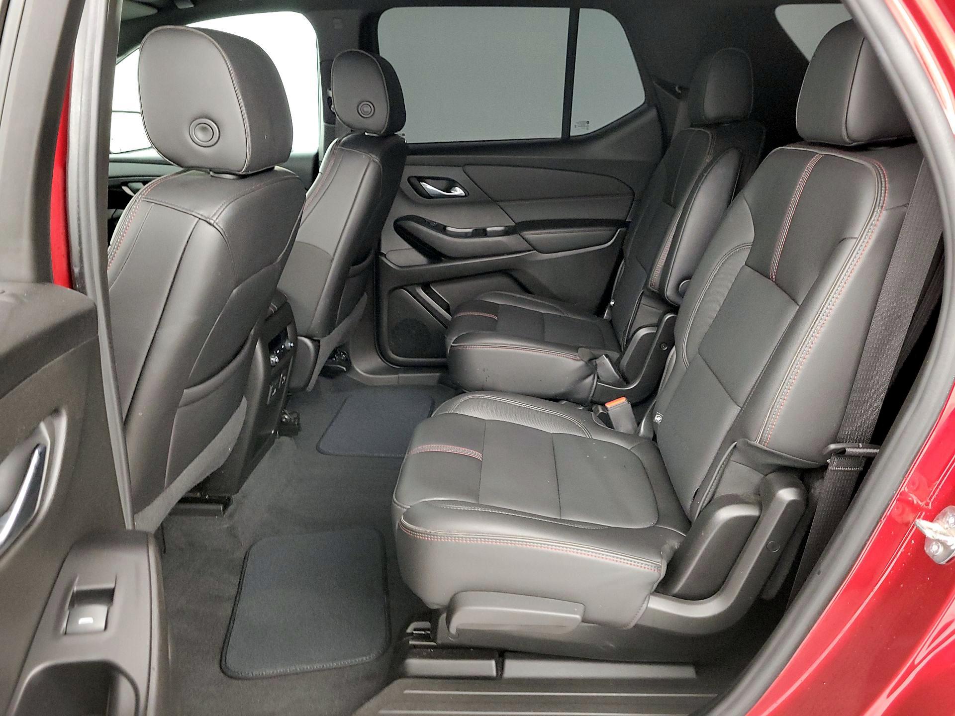 Thumbnail: 2023 Chevrolet Traverse - 20