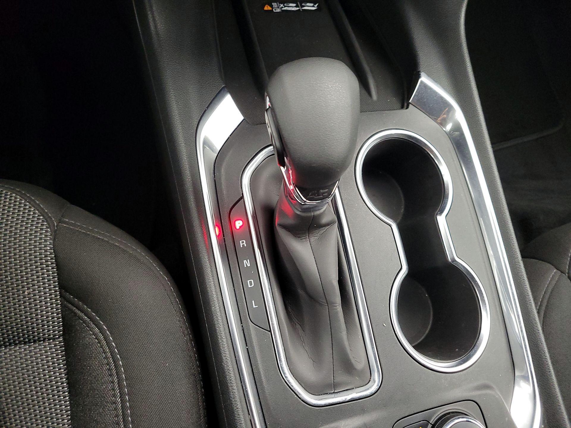 Thumbnail: 2022 Chevrolet Traverse - 17