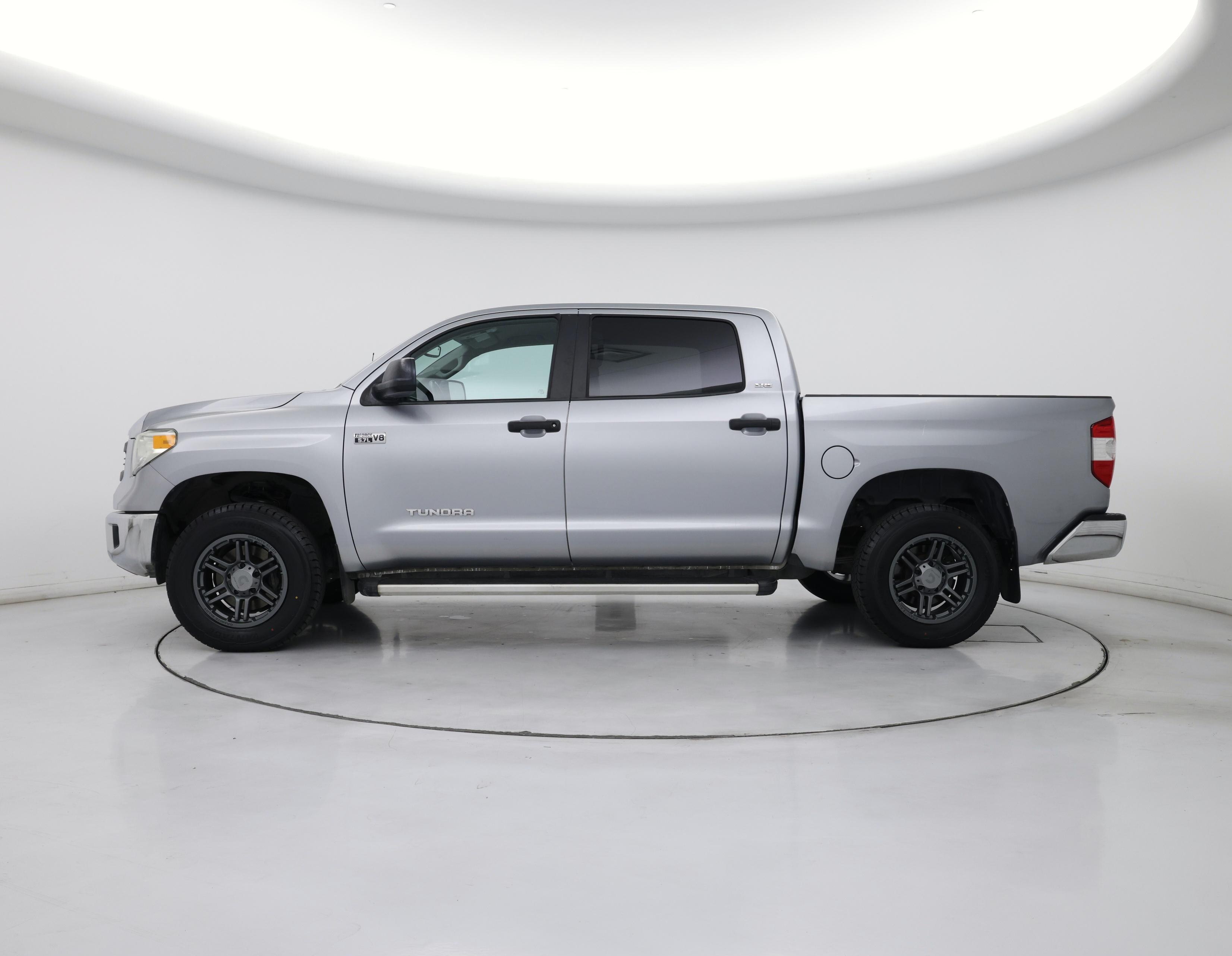 Thumbnail: 2014 Toyota Tundra - 3