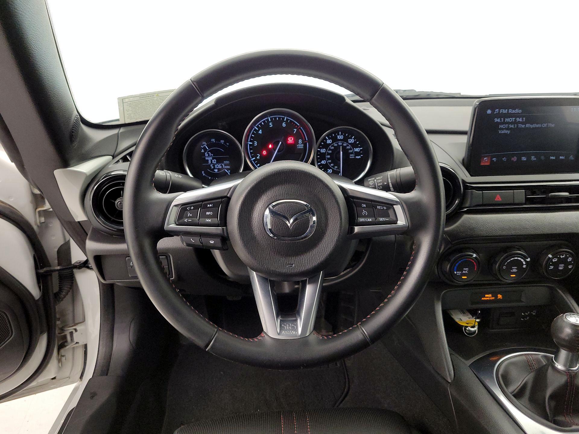 Thumbnail: 2016 Mazda MX-5 Miata - 10