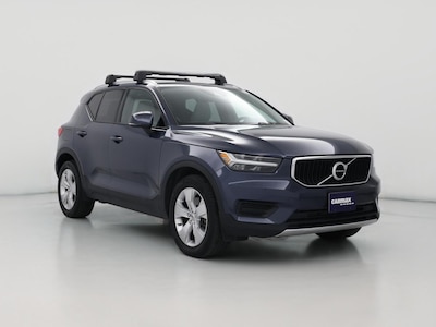 2022 Volvo XC40 T5 Momentum