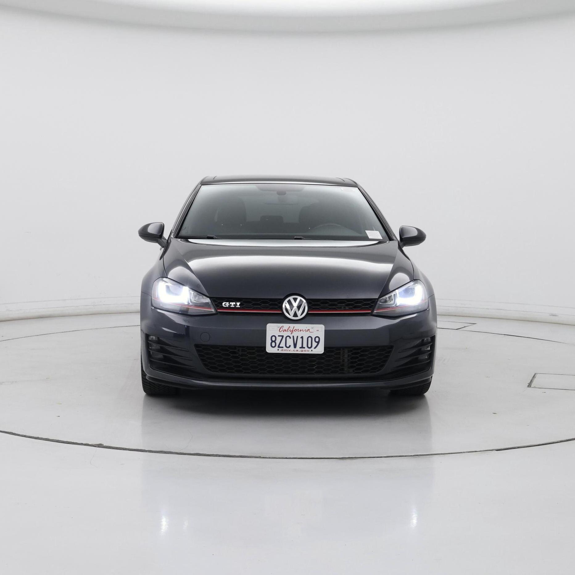 Thumbnail: 2016 Volkswagen Golf - 5
