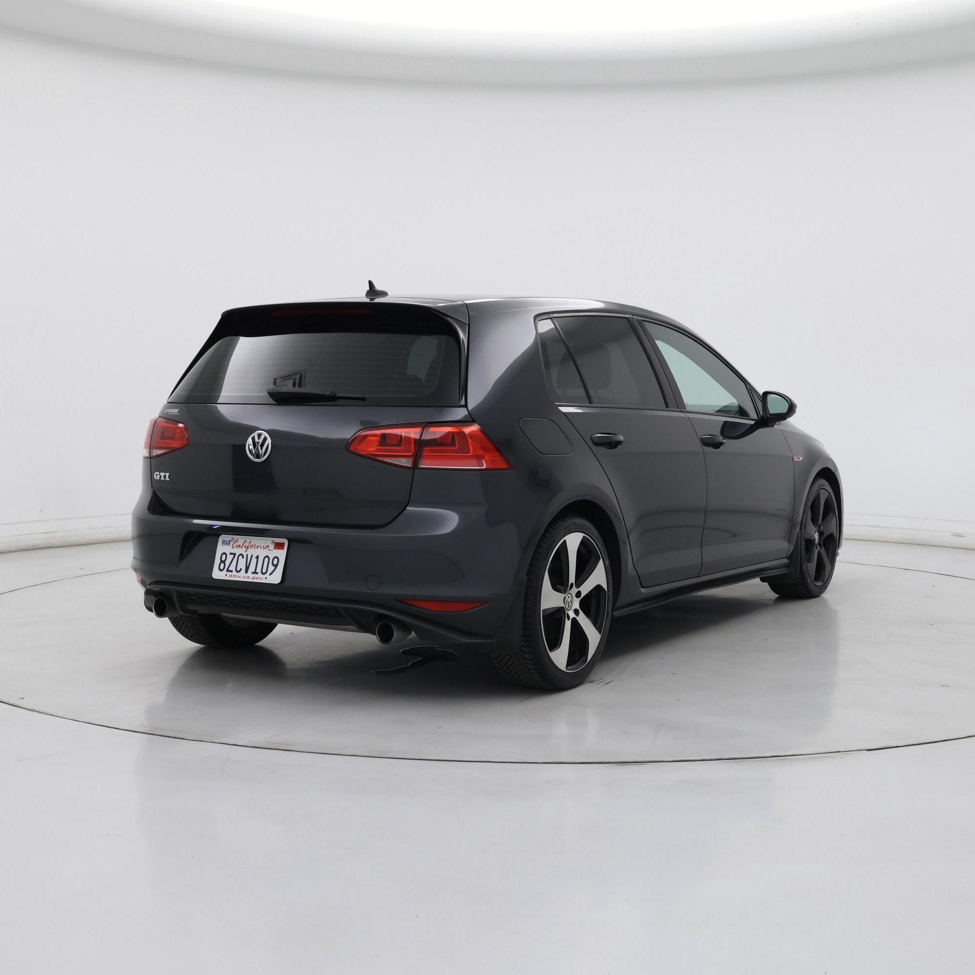 Thumbnail: 2016 Volkswagen Golf - 8