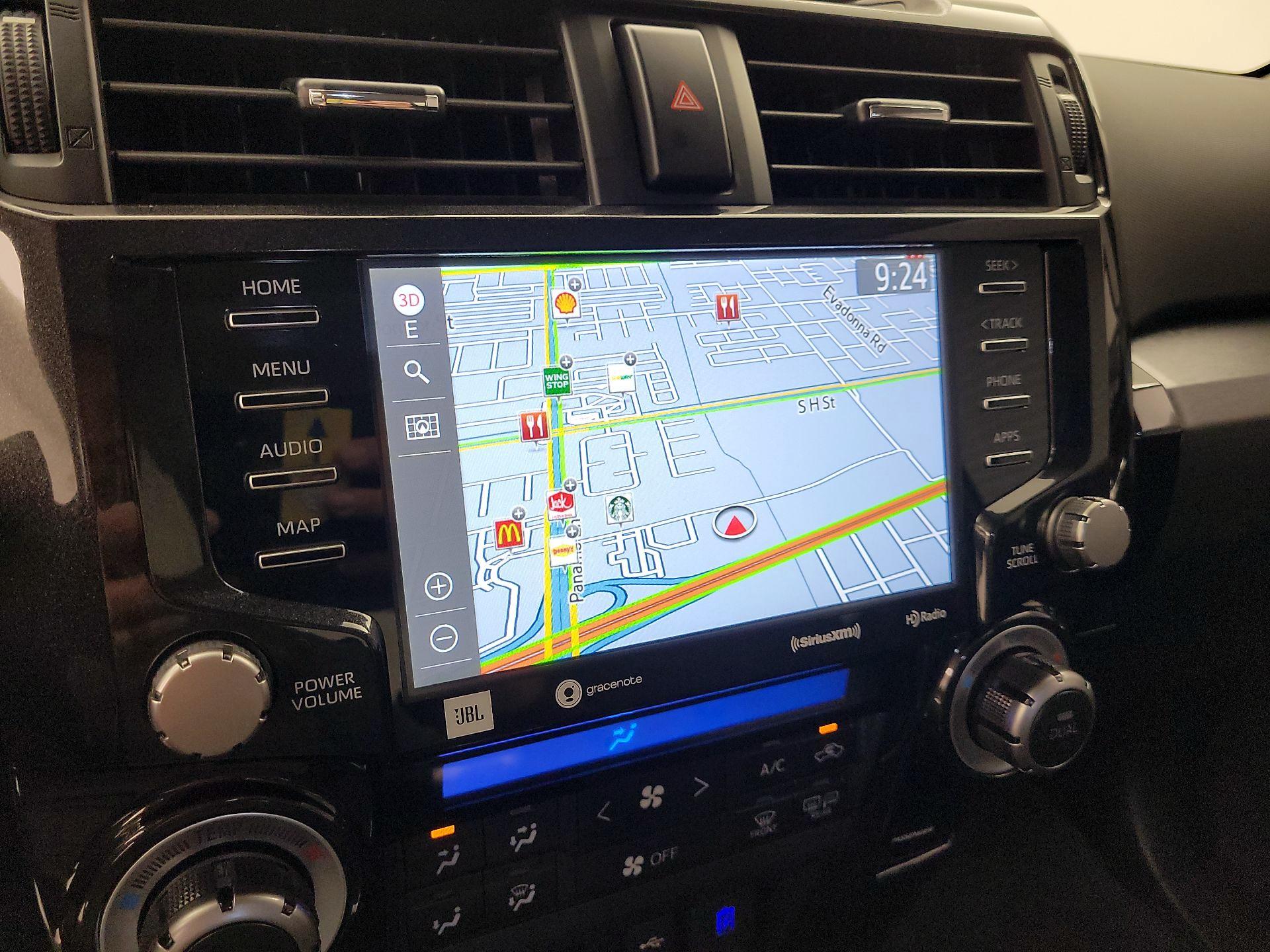 Thumbnail: 2022 Toyota 4Runner - 14