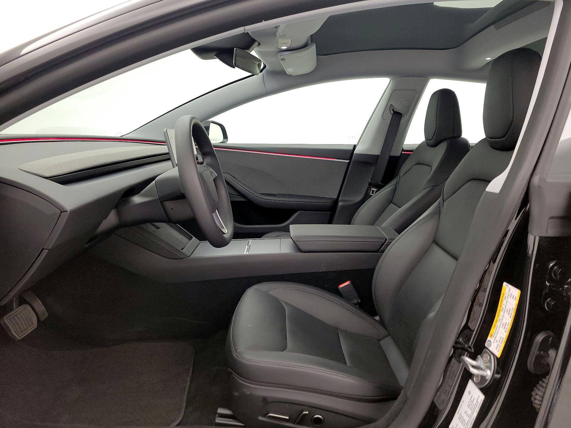 Thumbnail: 2025 Tesla Model 3 - 11