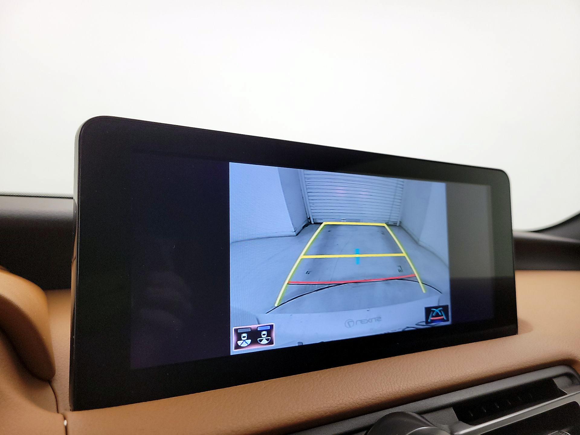 Thumbnail: 2023 Lexus IS - 15