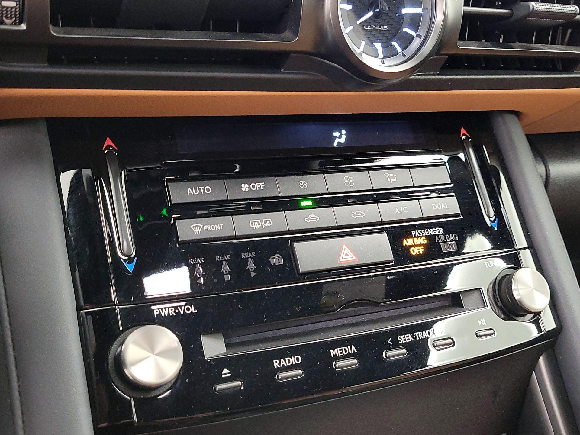 Thumbnail: 2023 Lexus IS - 17