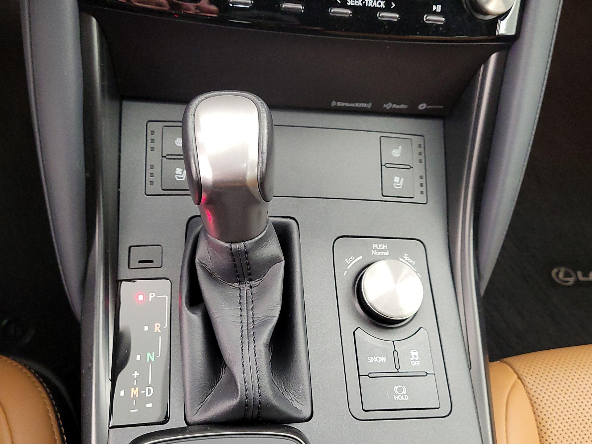 Thumbnail: 2023 Lexus IS - 18