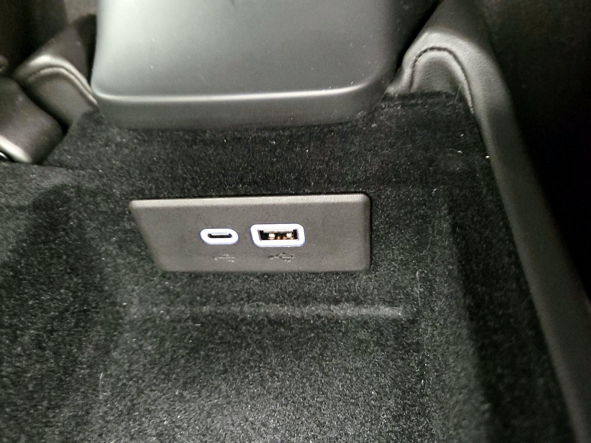 Thumbnail: 2024 Chevrolet Corvette - 17